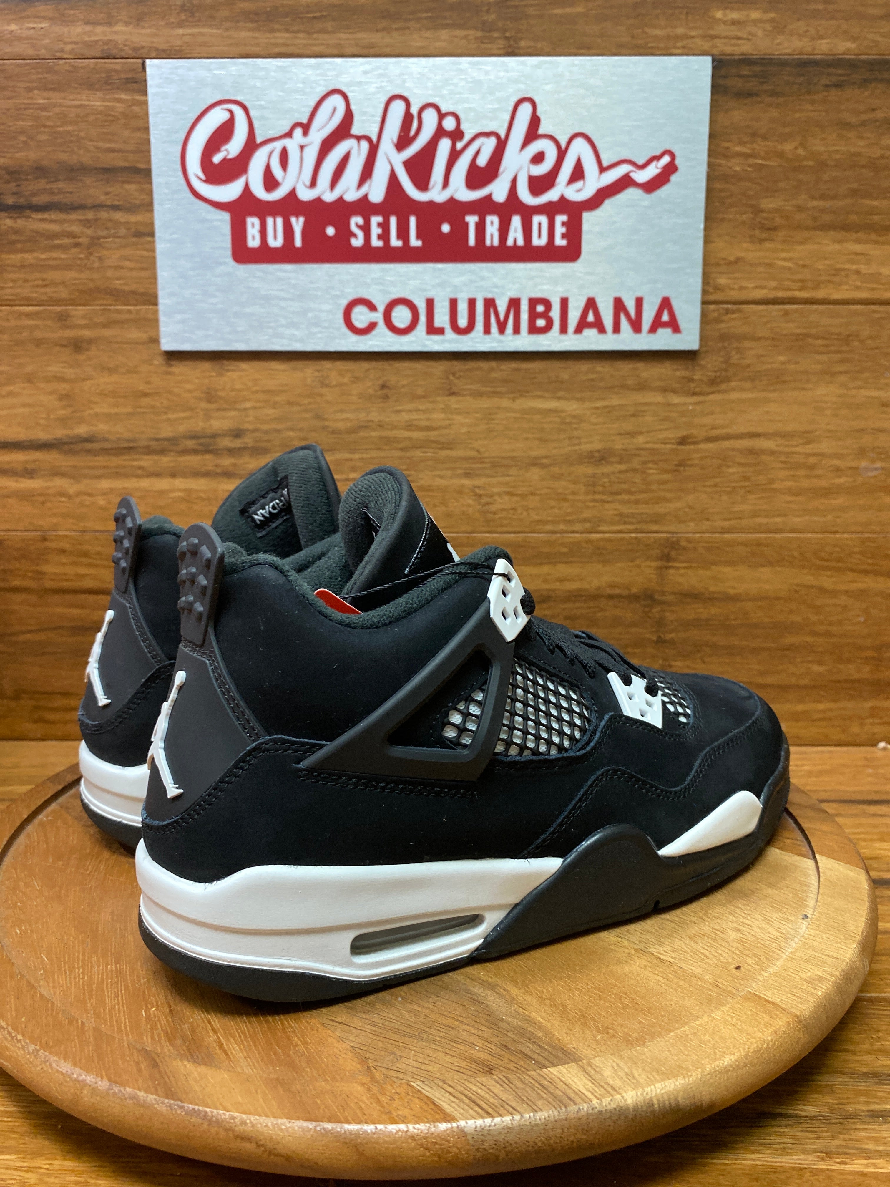 Jordan 4 Retro White Thunder (GS)