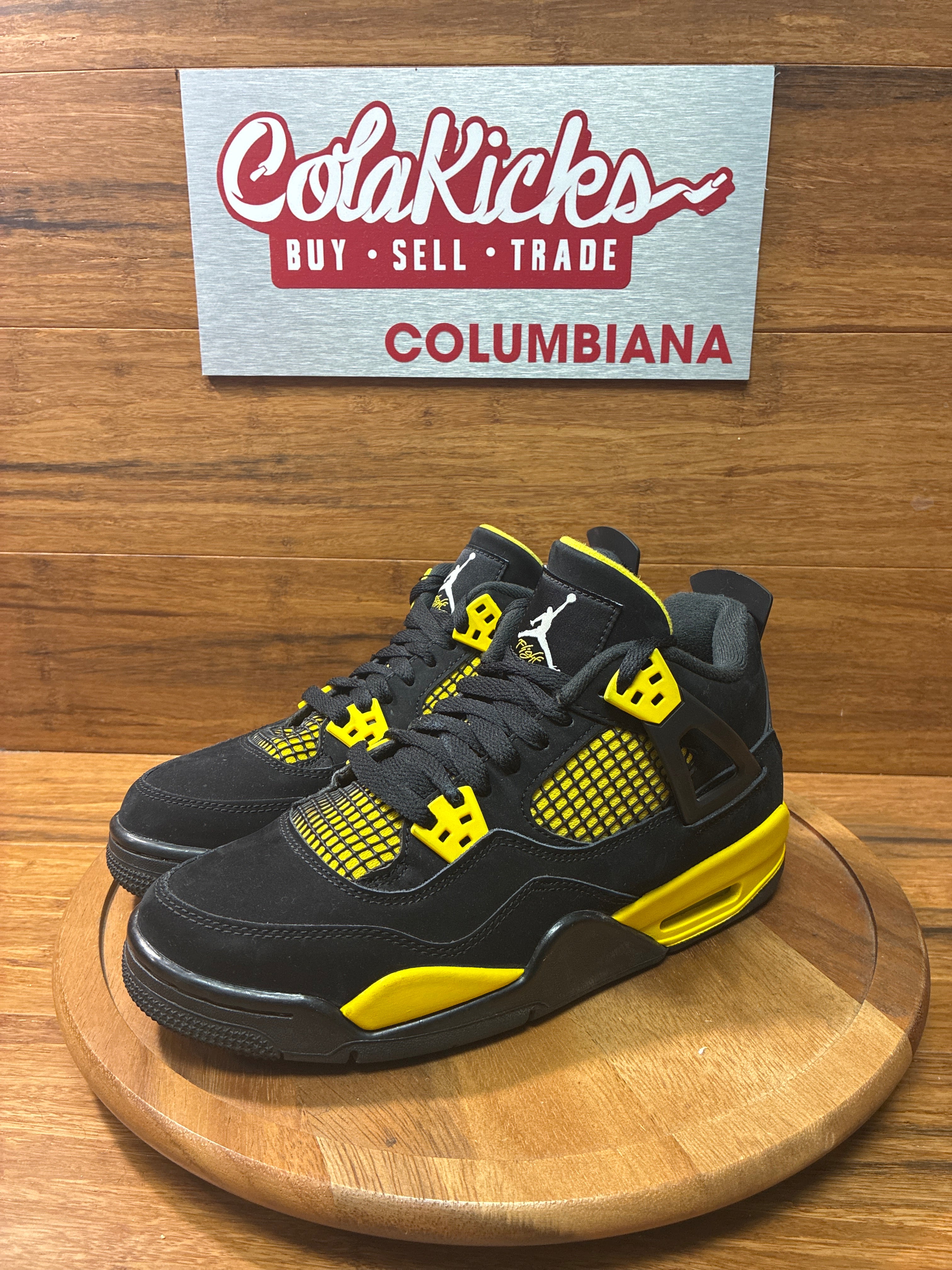 Jordan 4 Retro Thunder (2023) (GS)
