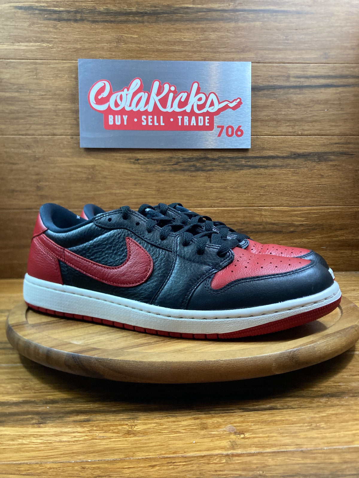 Jordan 1 Retro Low OG Banned