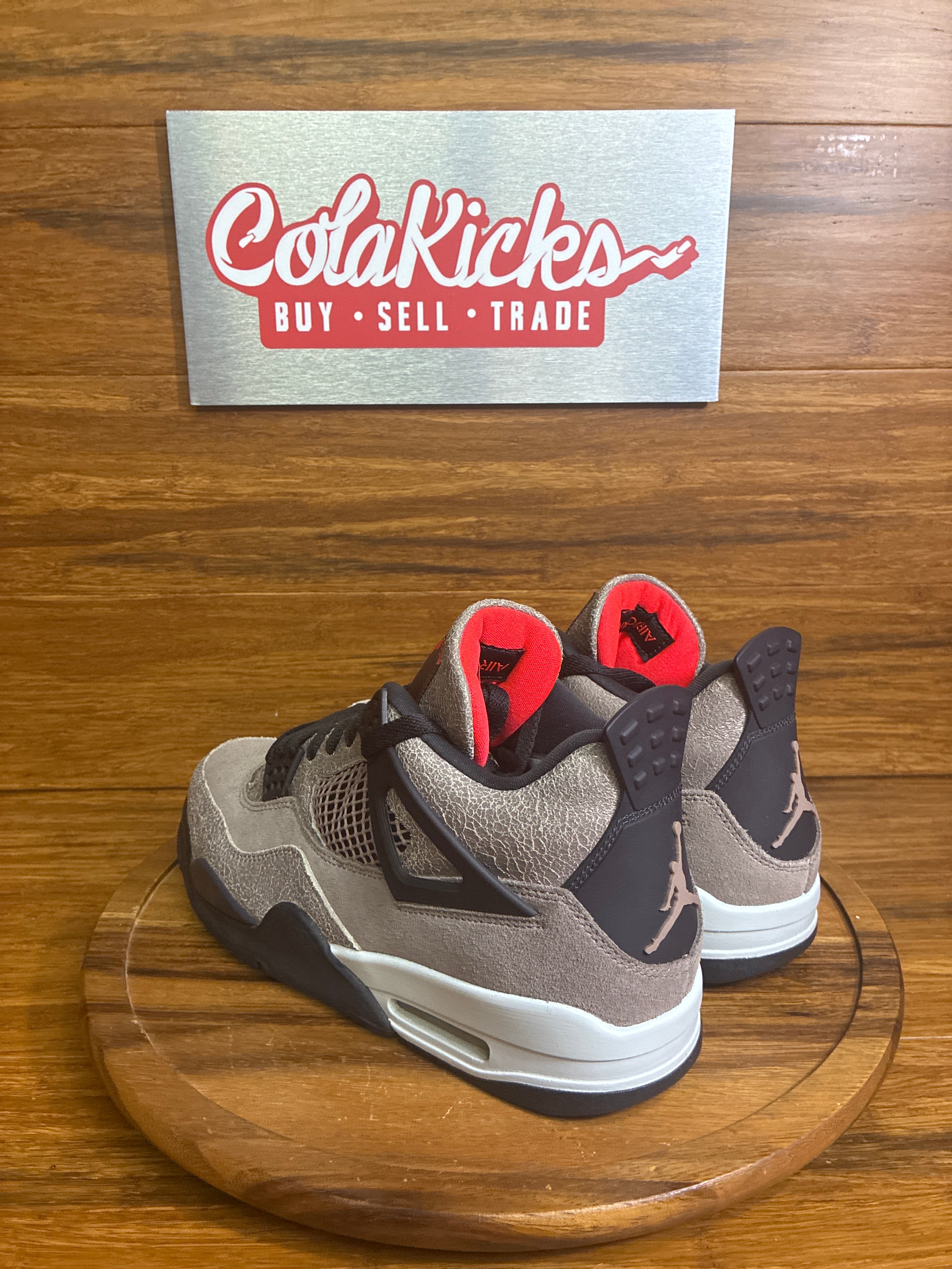 Jordan 4 Retro Taupe Haze