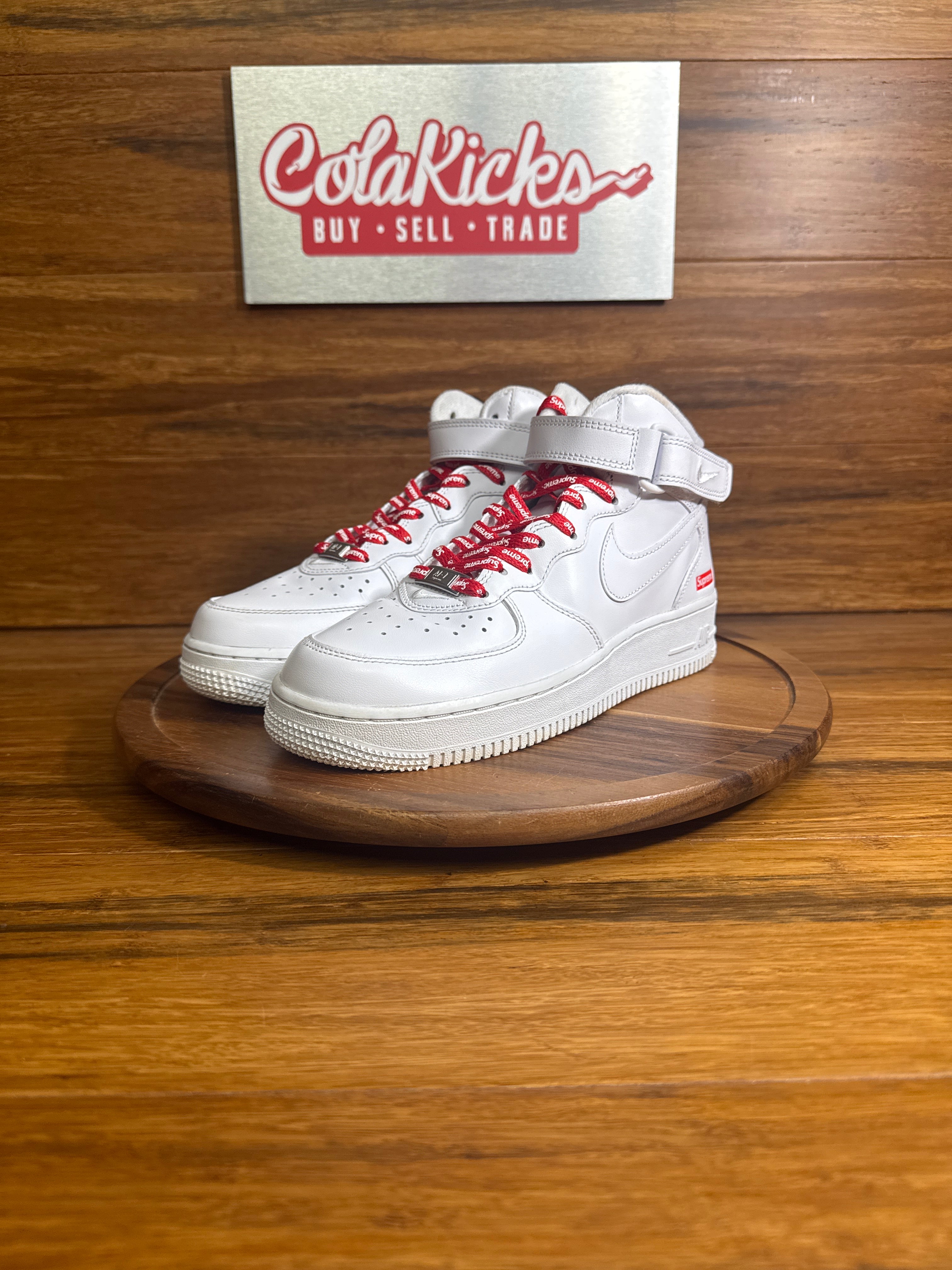 Nike Air Force 1 Mid Supreme White
