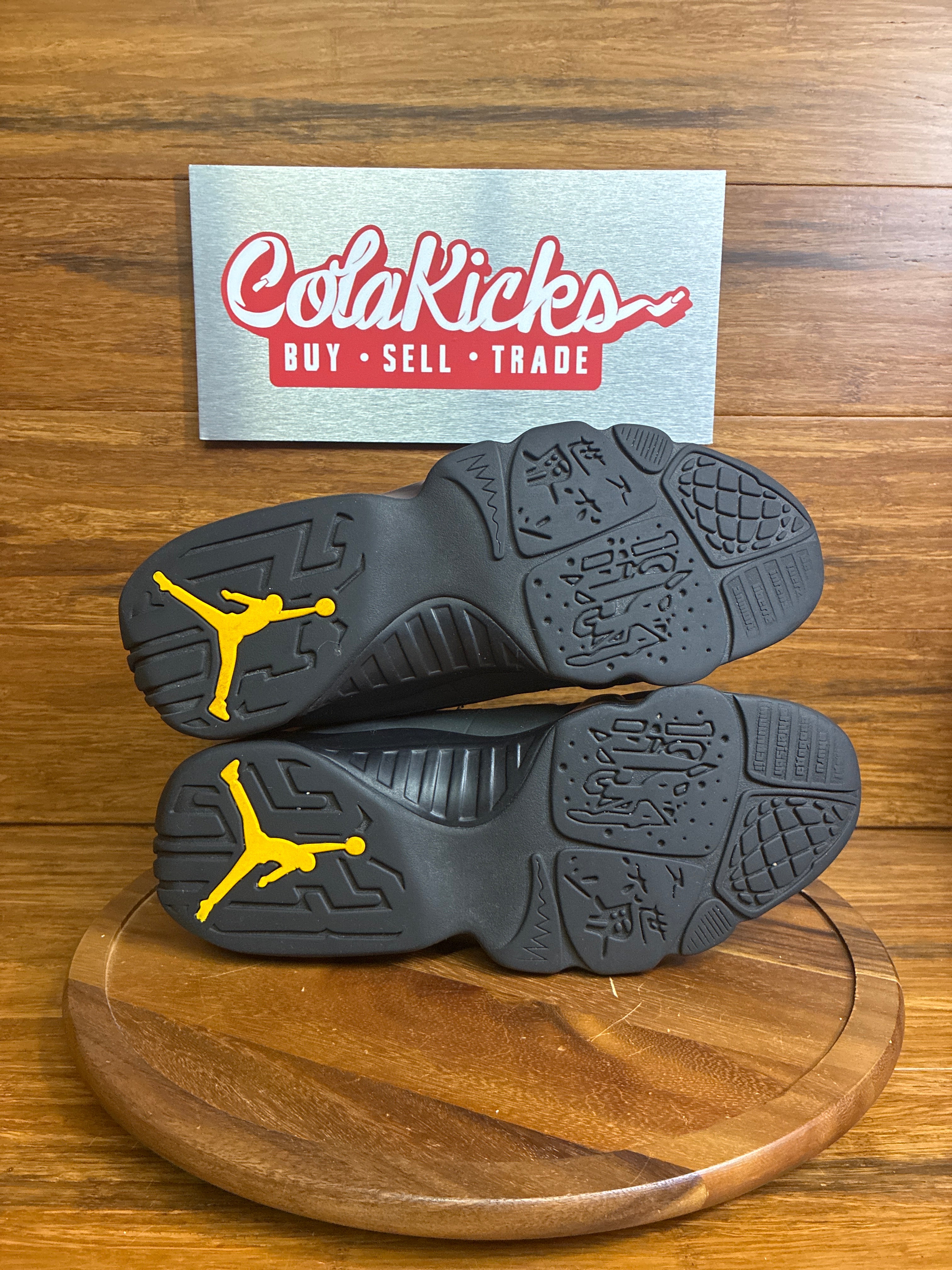 Jordan 9 Retro Dark Charcoal University Gold