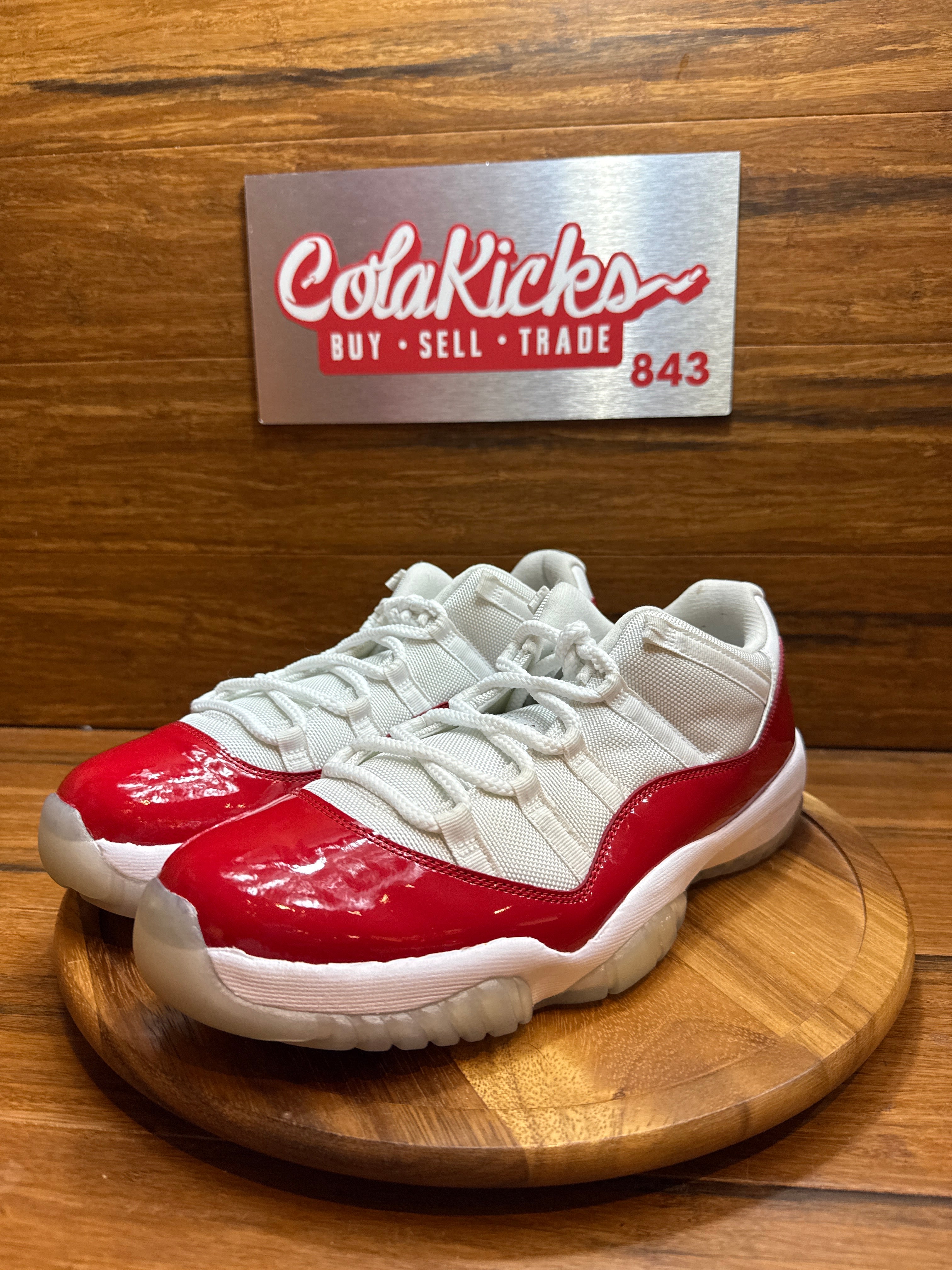 Jordan 11 Retro Low Cherry (2016)