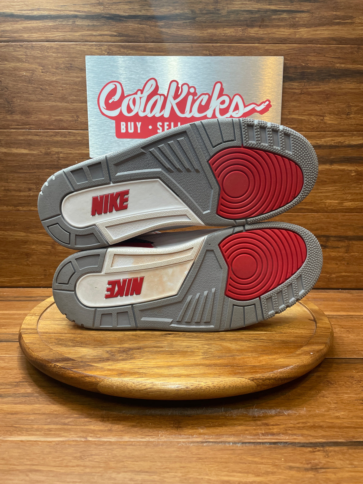 Jordan 3 Retro Fire Red (2022)