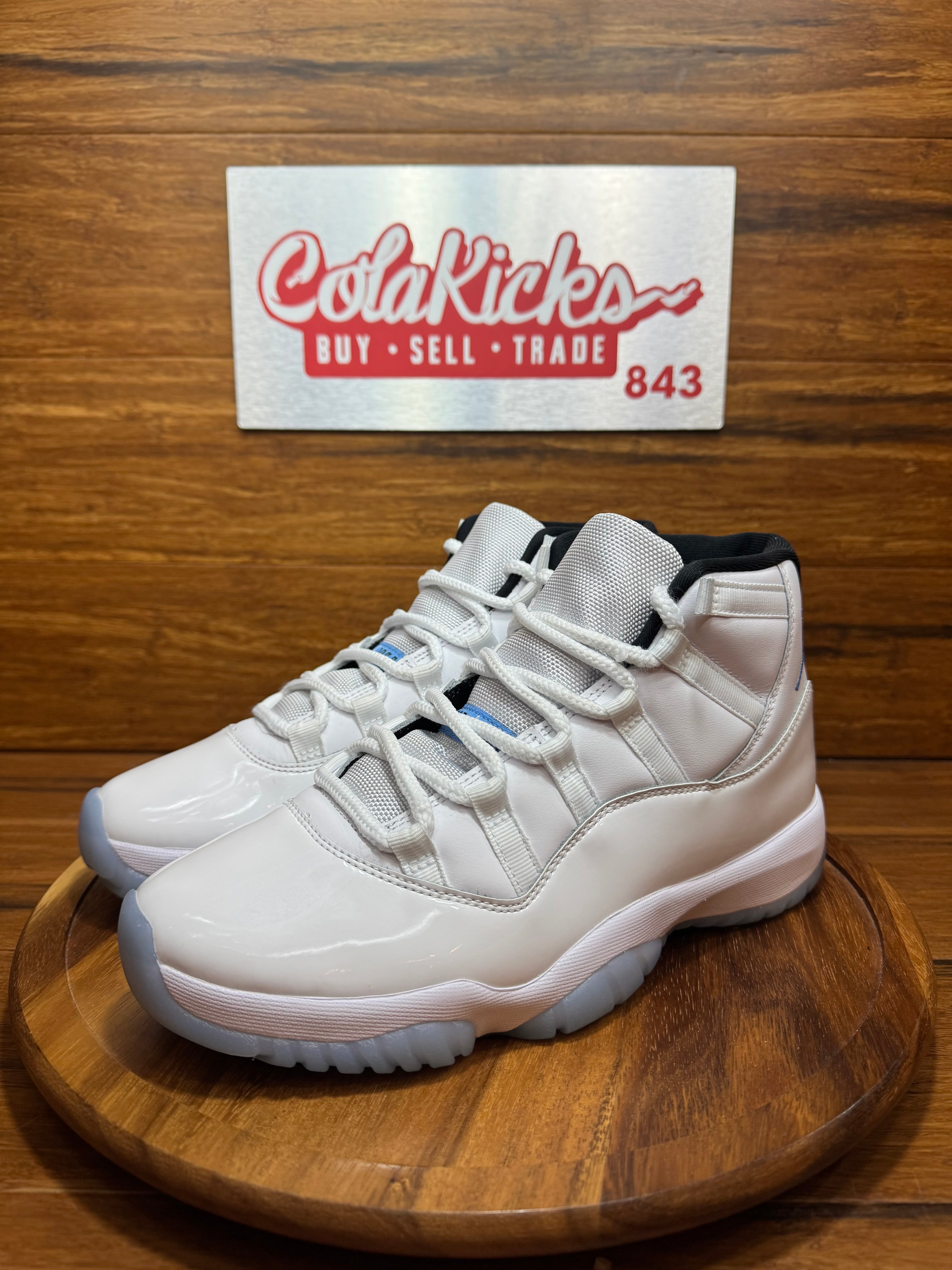 Jordan 11 Retro Legend Blue (2024)