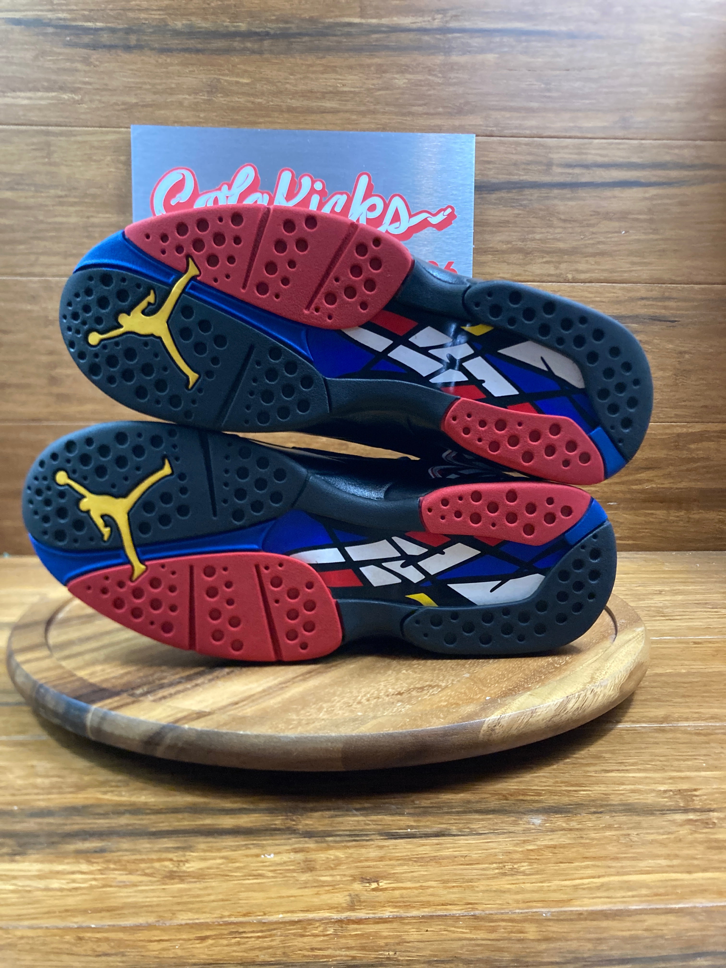 Jordan 8 Retro Playoffs (2023)