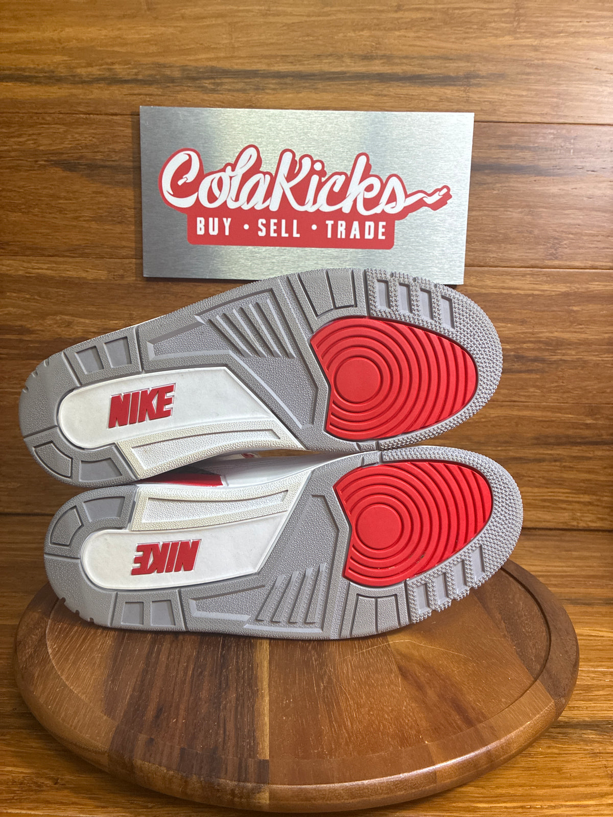 Jordan 3 Retro Fire Red (2022)