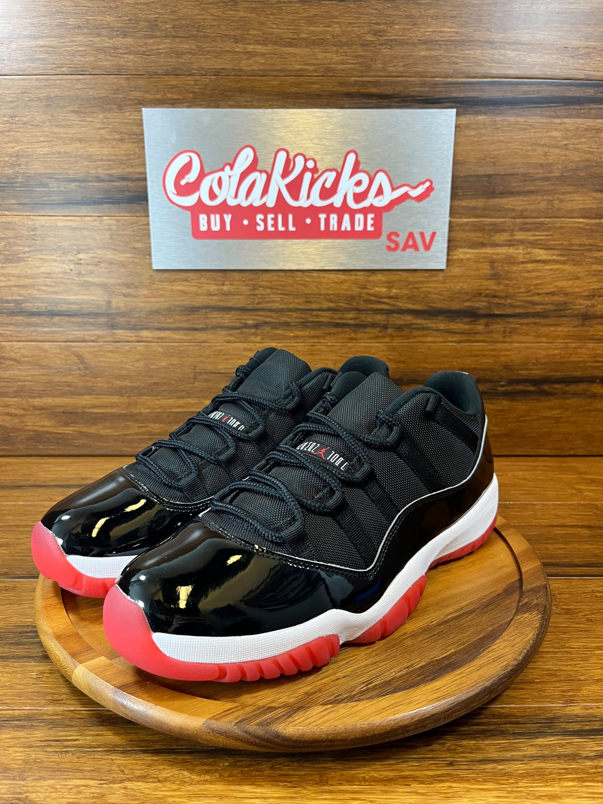 Jordan 11 Retro Low Bred (2025)