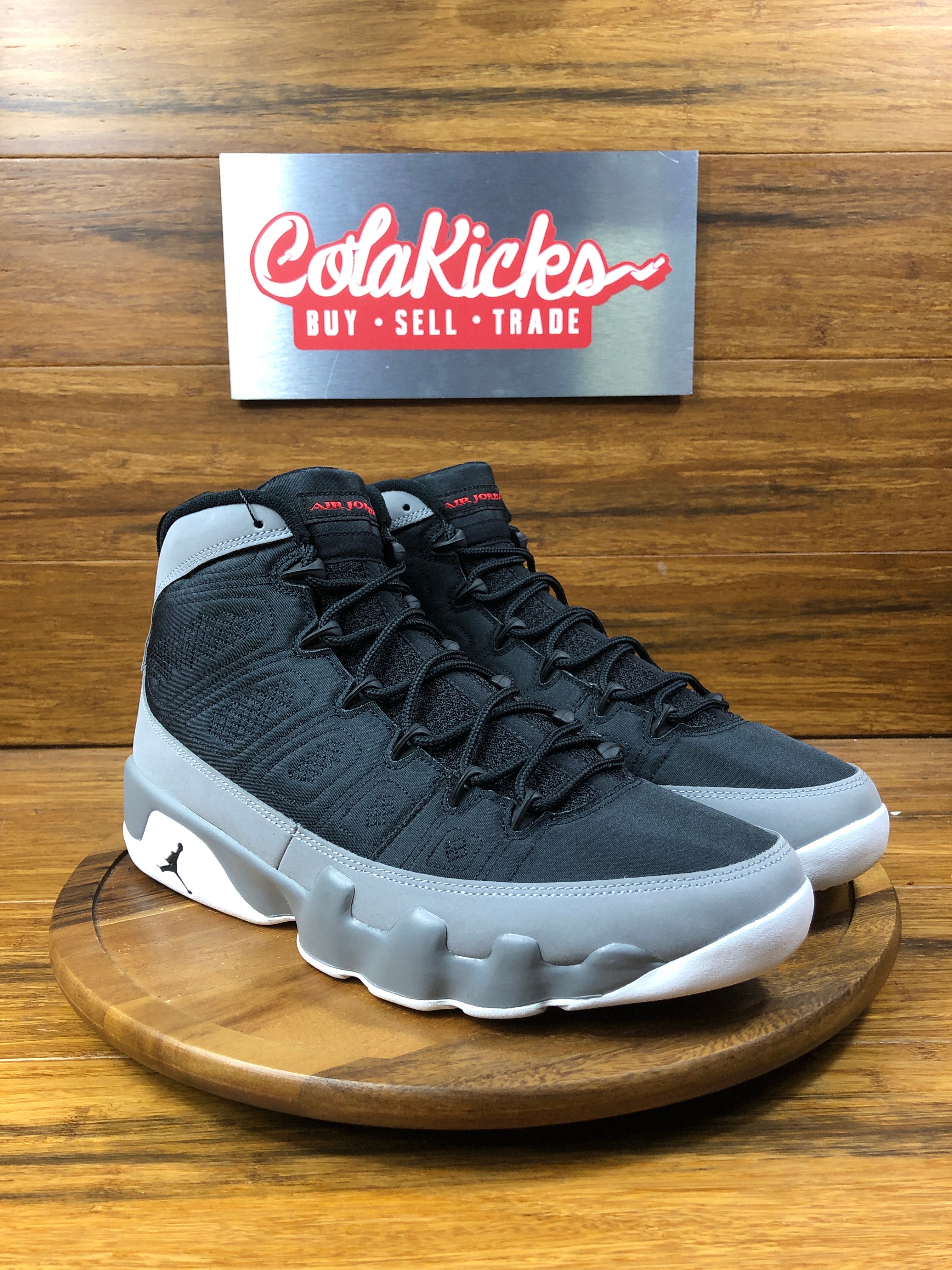 Jordan 9 Retro Particle Grey