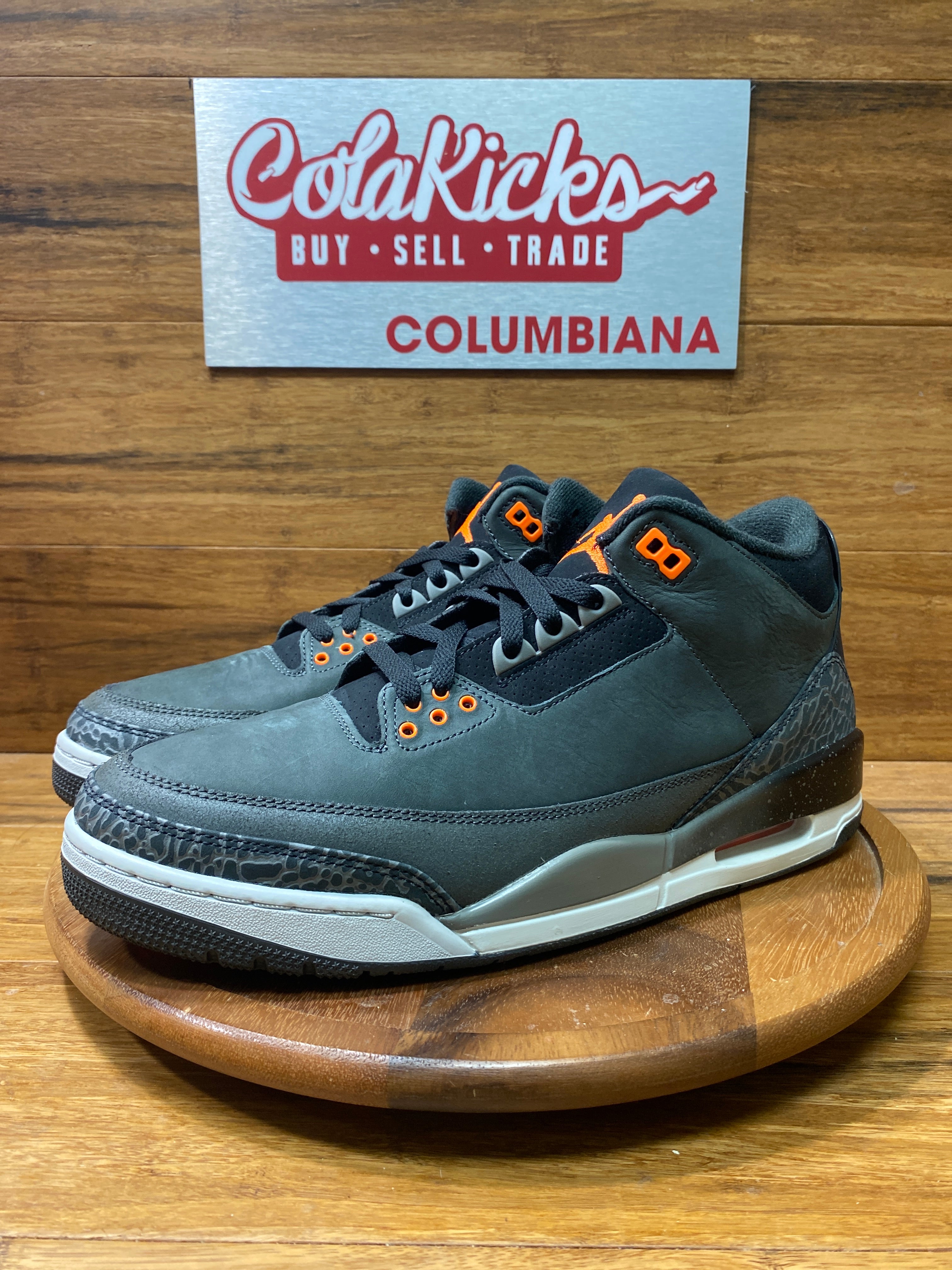 Jordan 3 Retro Fear Pack (2023)