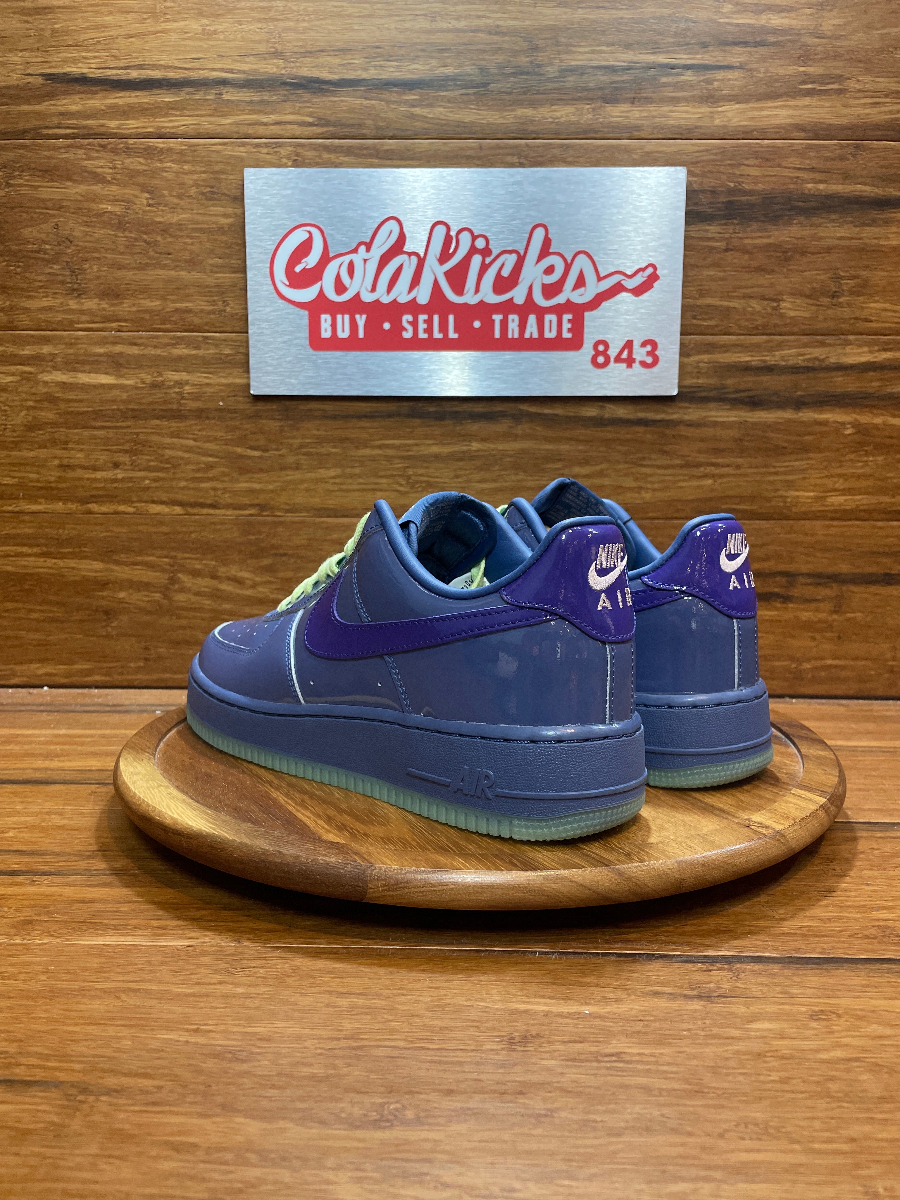 Nike Air Force 1 Low Patent Leather Mystic Navy Grape Ice