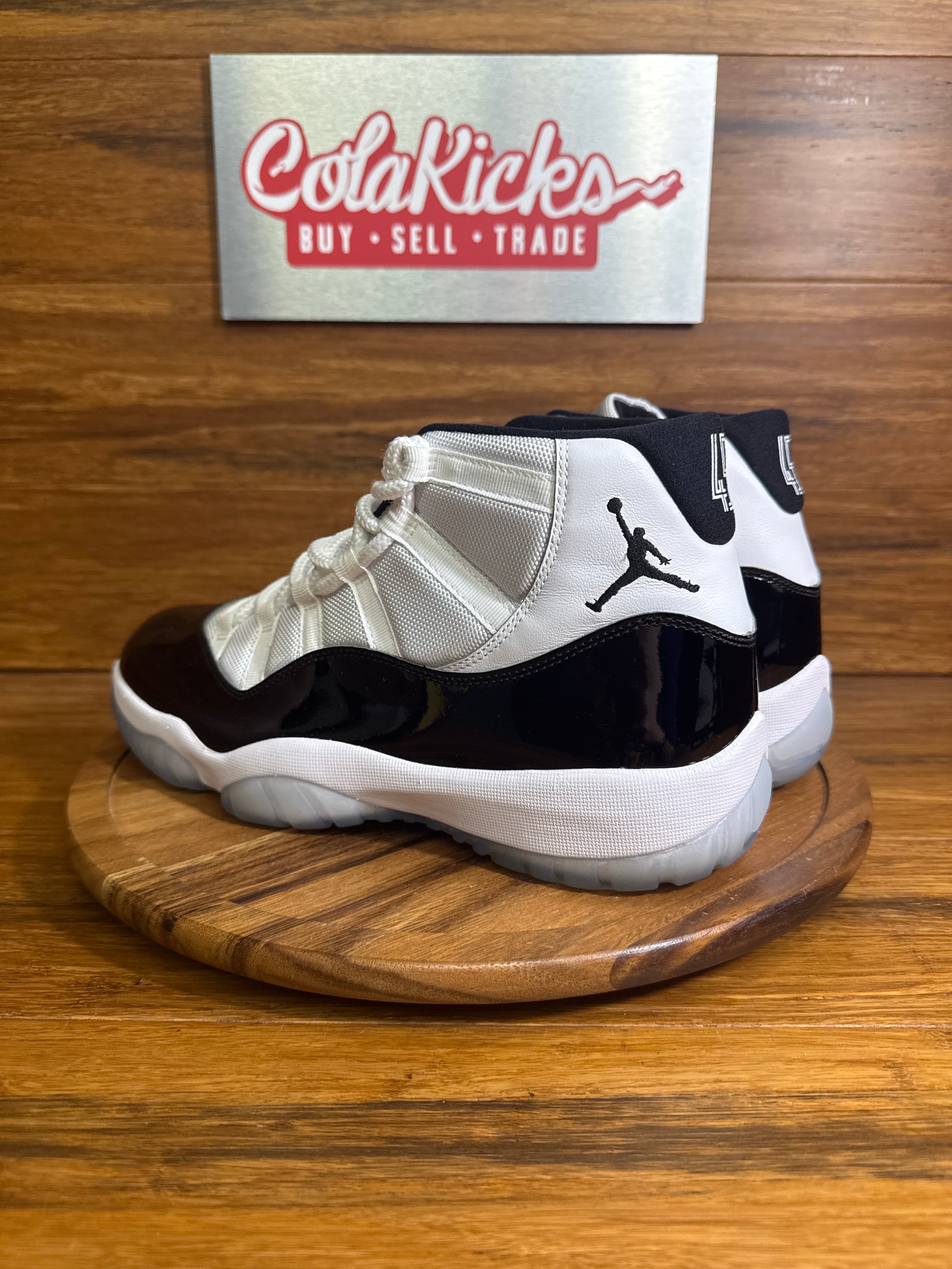 Jordan 11 Retro Concord (2018)