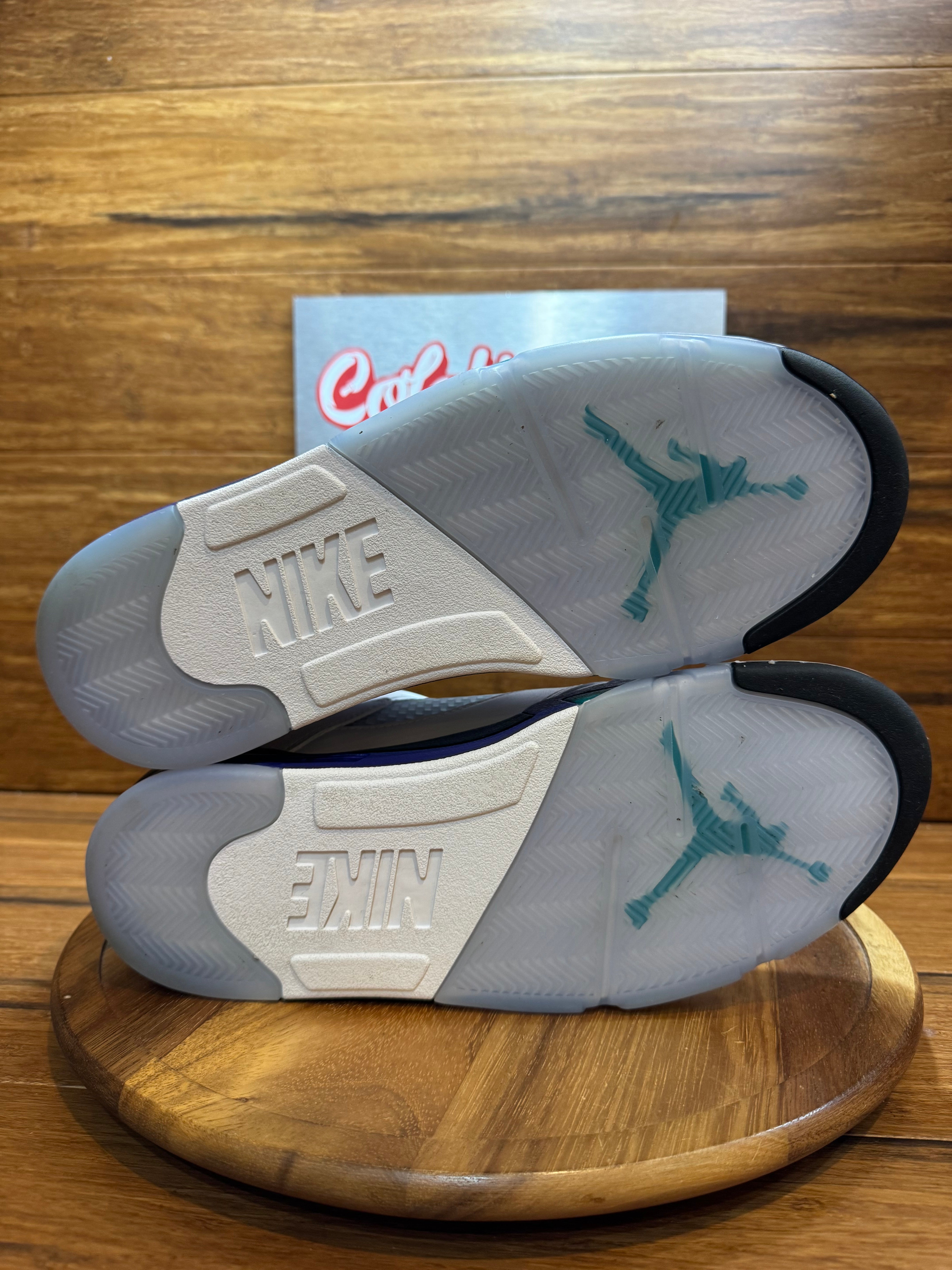 Jordan 5 Retro Grape (2025)