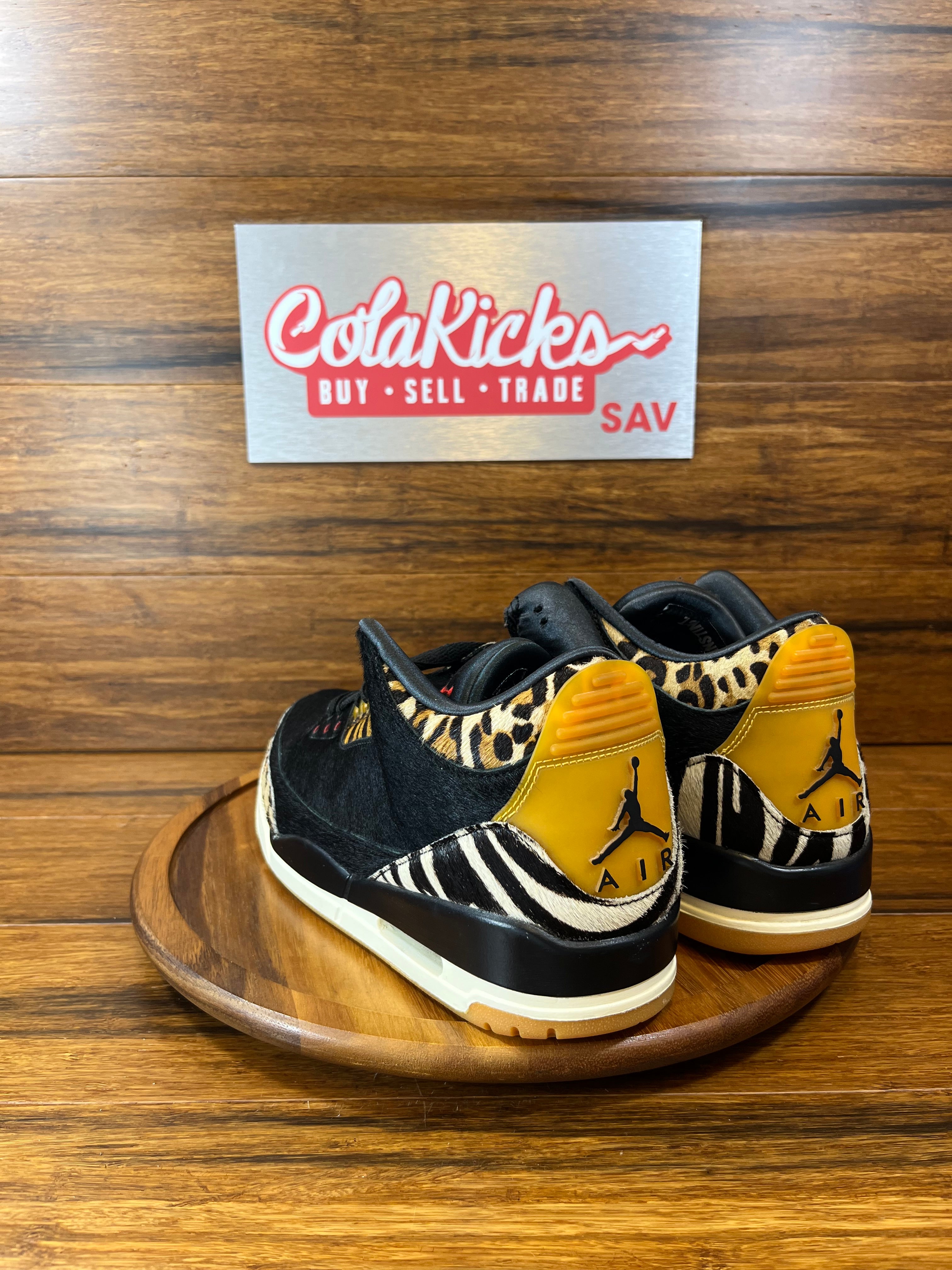 Jordan 3 Retro SE Animal Instinct