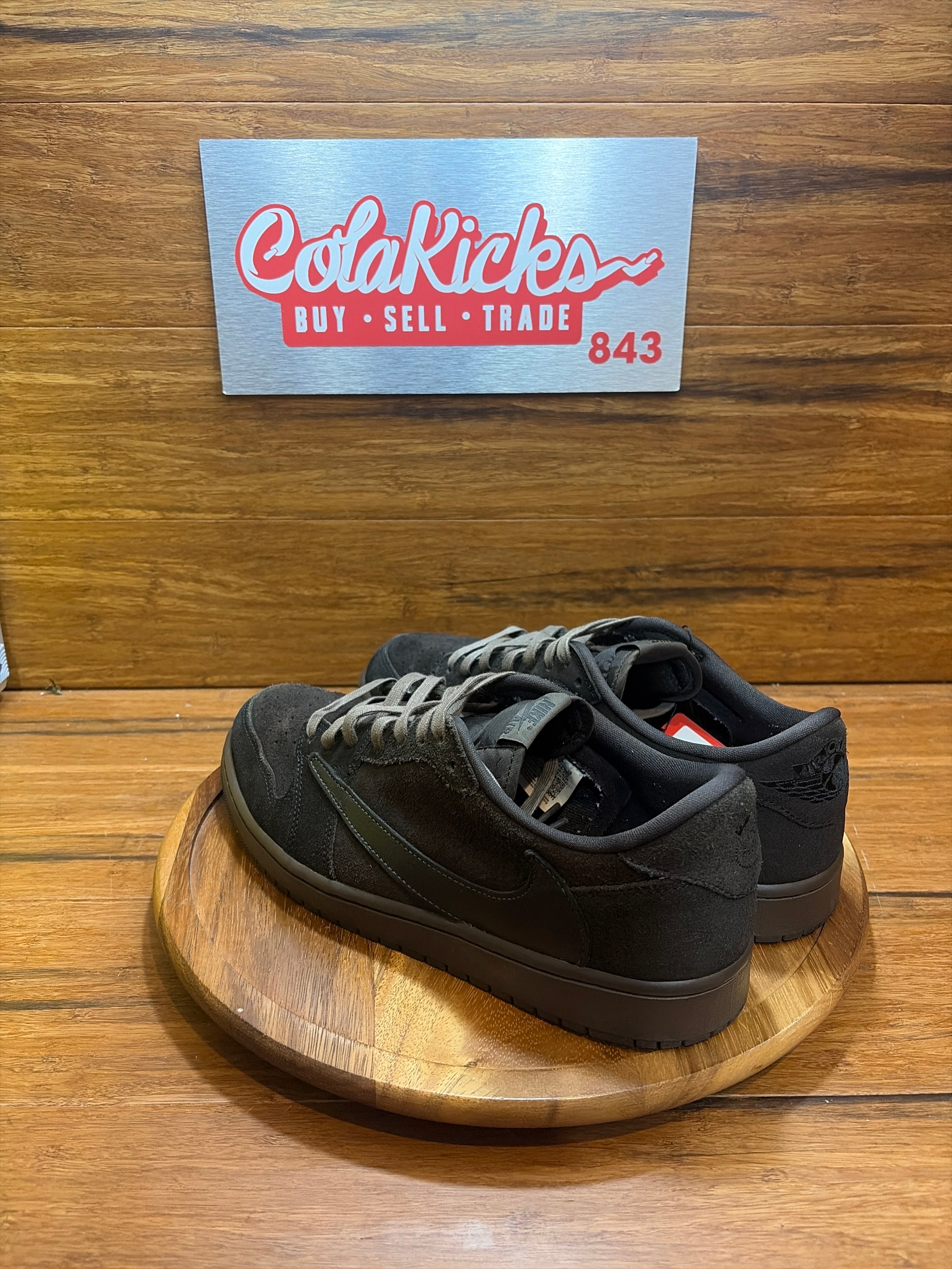 Jordan 1 Retro Low OG SP Travis Scott Velvet Brown