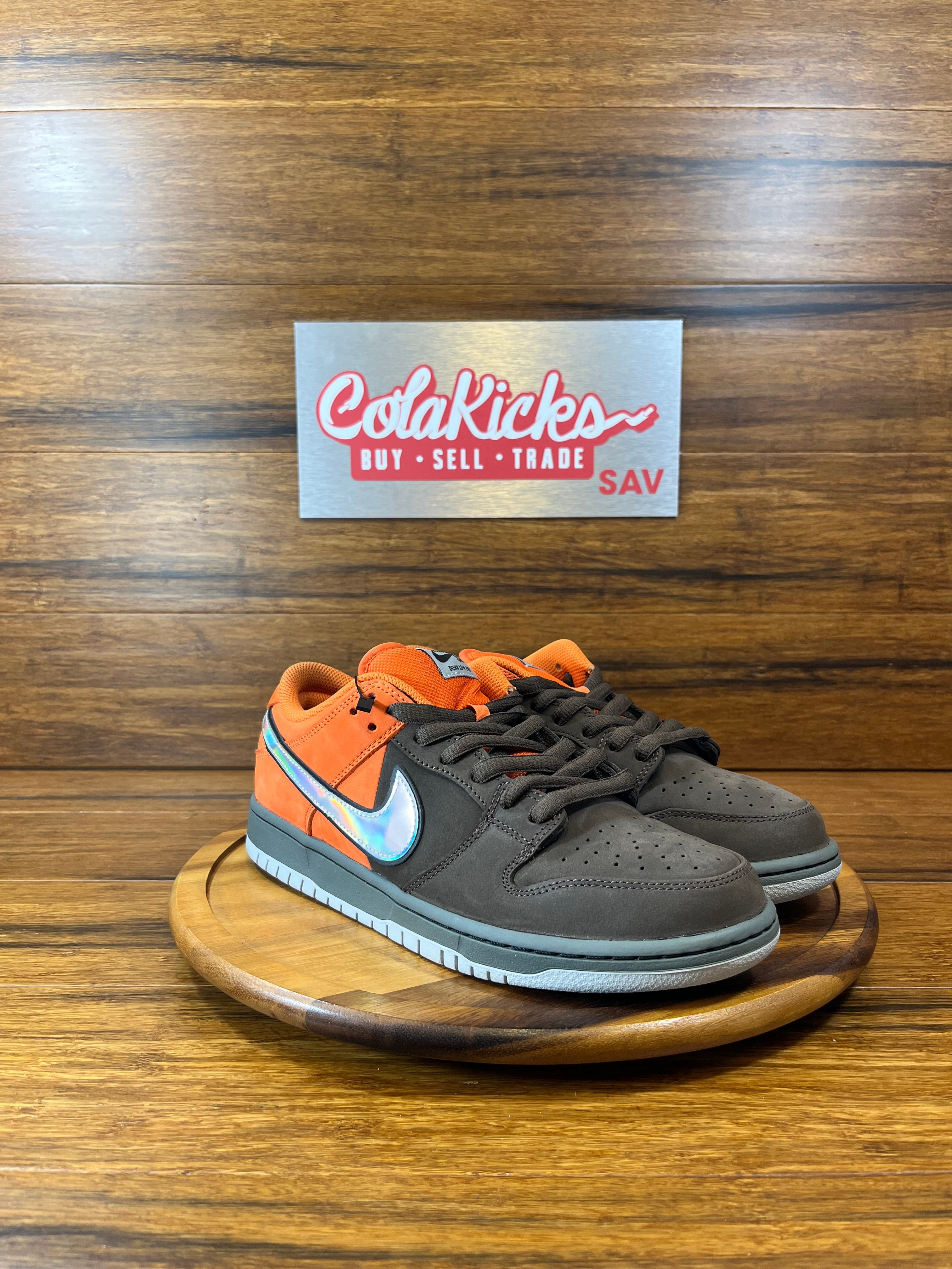 Nike SB Dunk Low Pro Muni Fast Pass