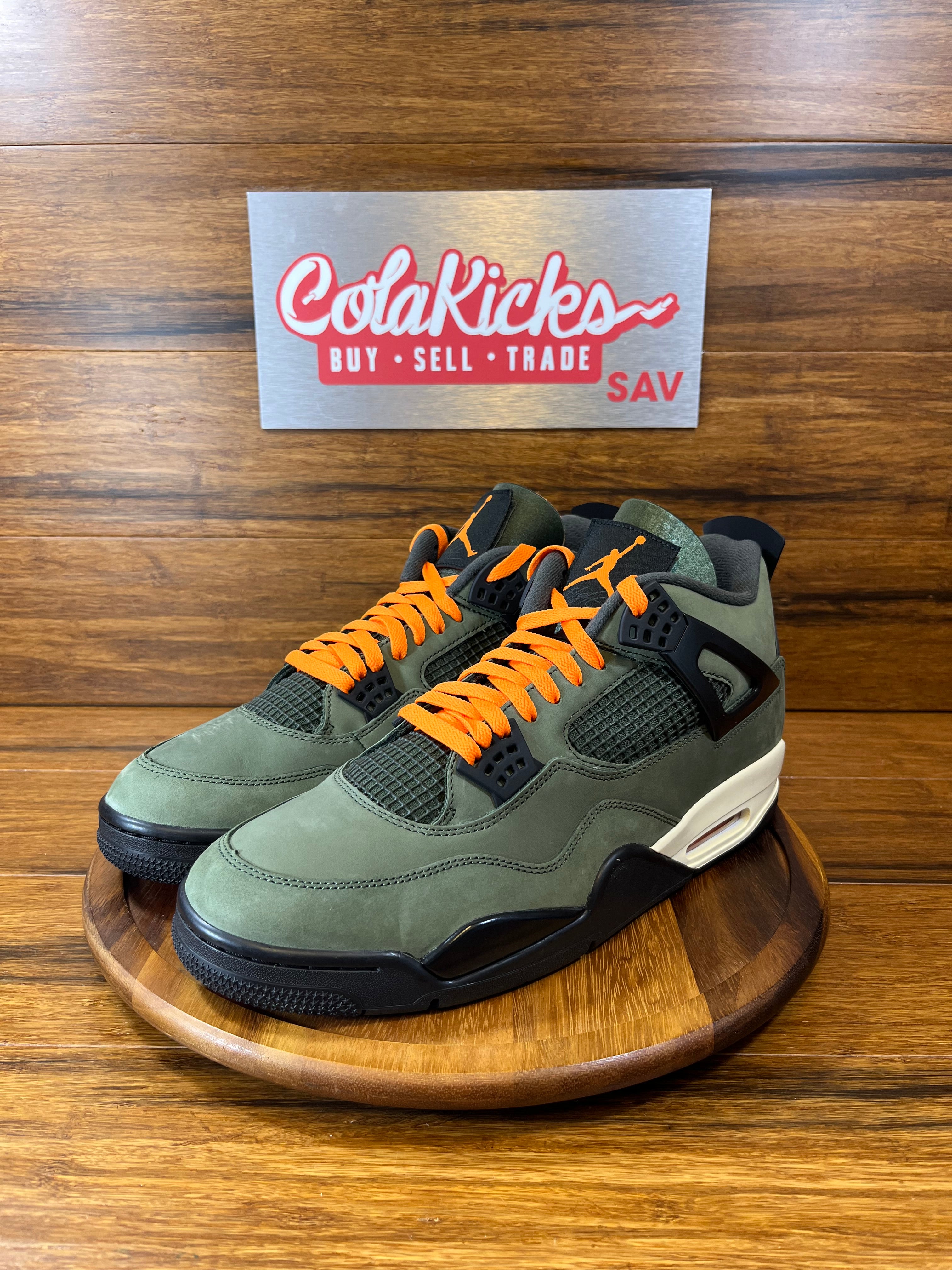 Jordan 4 Retro OG SP Undefeated (2025)