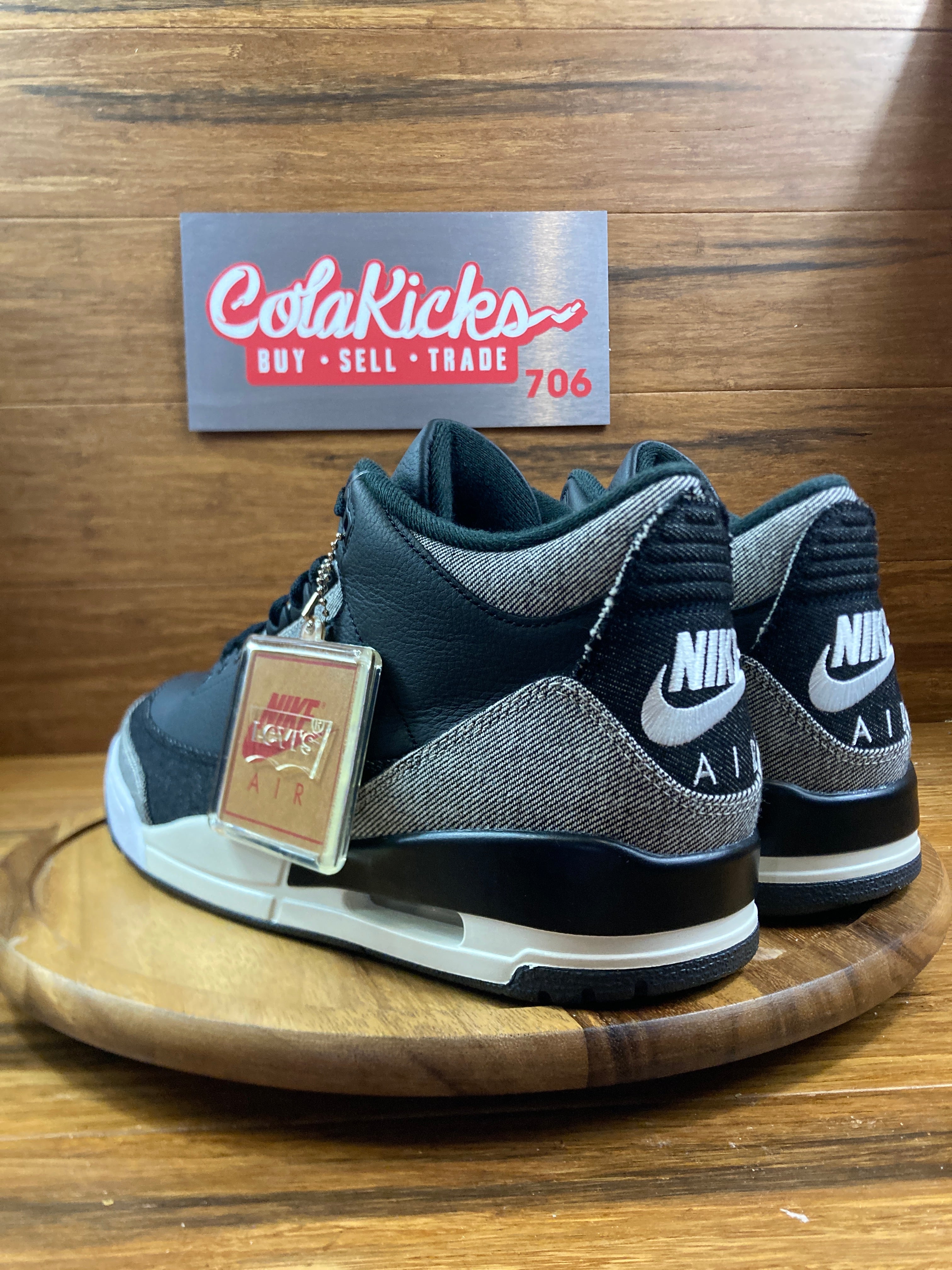 Jordan 3 Retro Levi’s Black