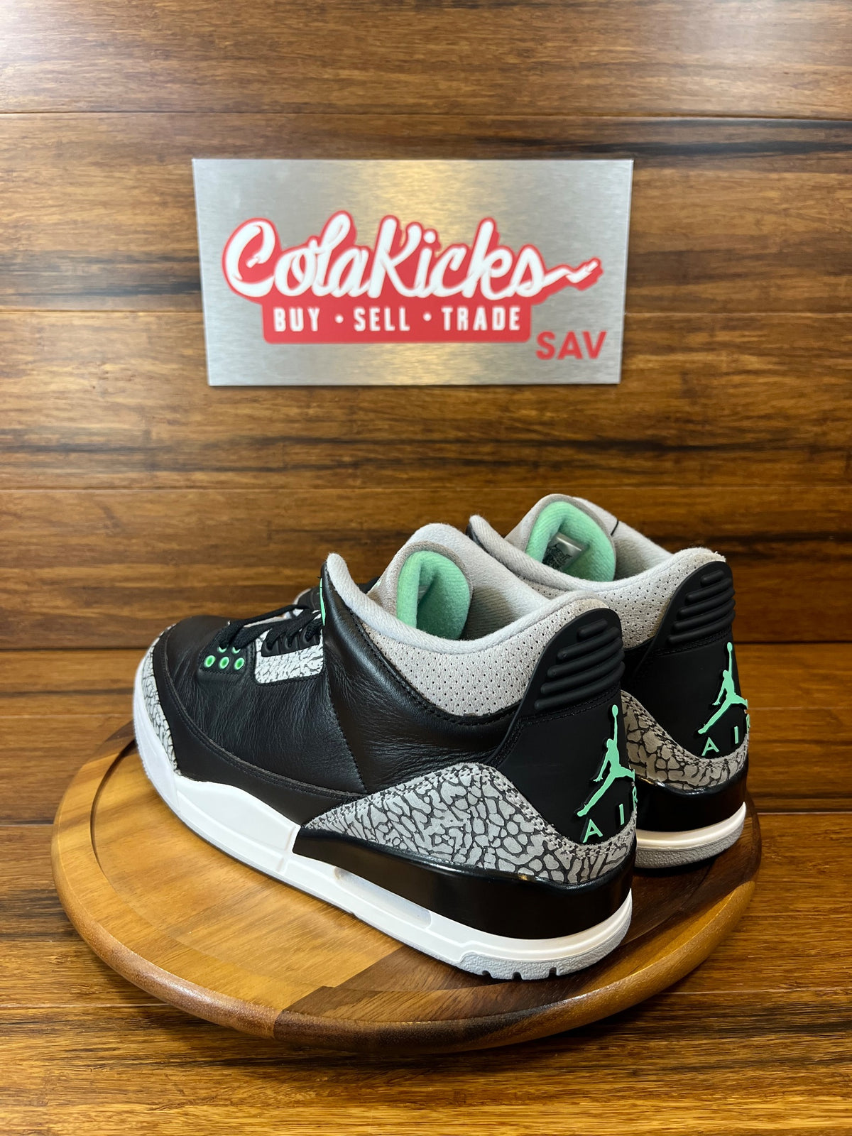 Jordan 3 Retro Green Glow