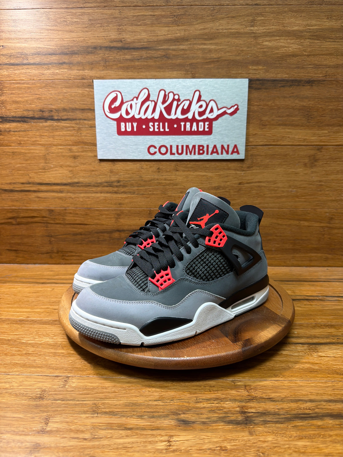 Jordan 4 Retro Infrared