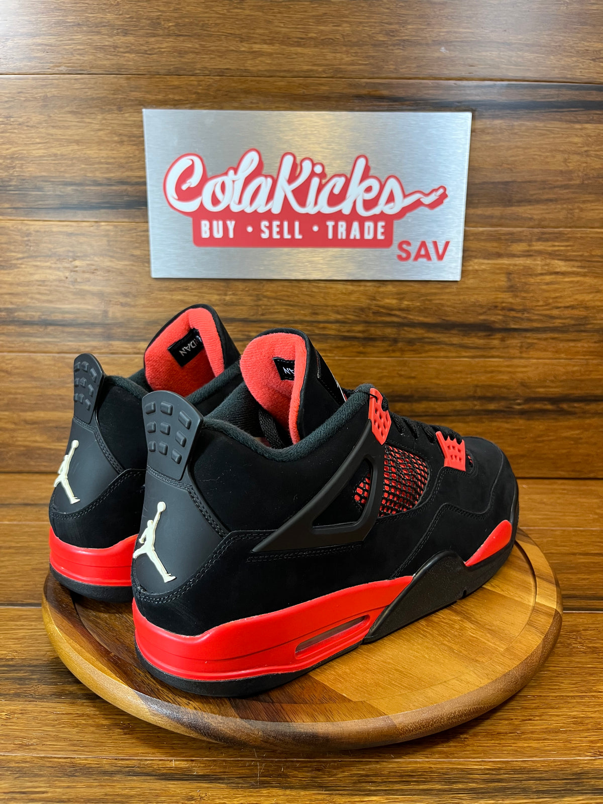 Jordan 4 Retro Red Thunder