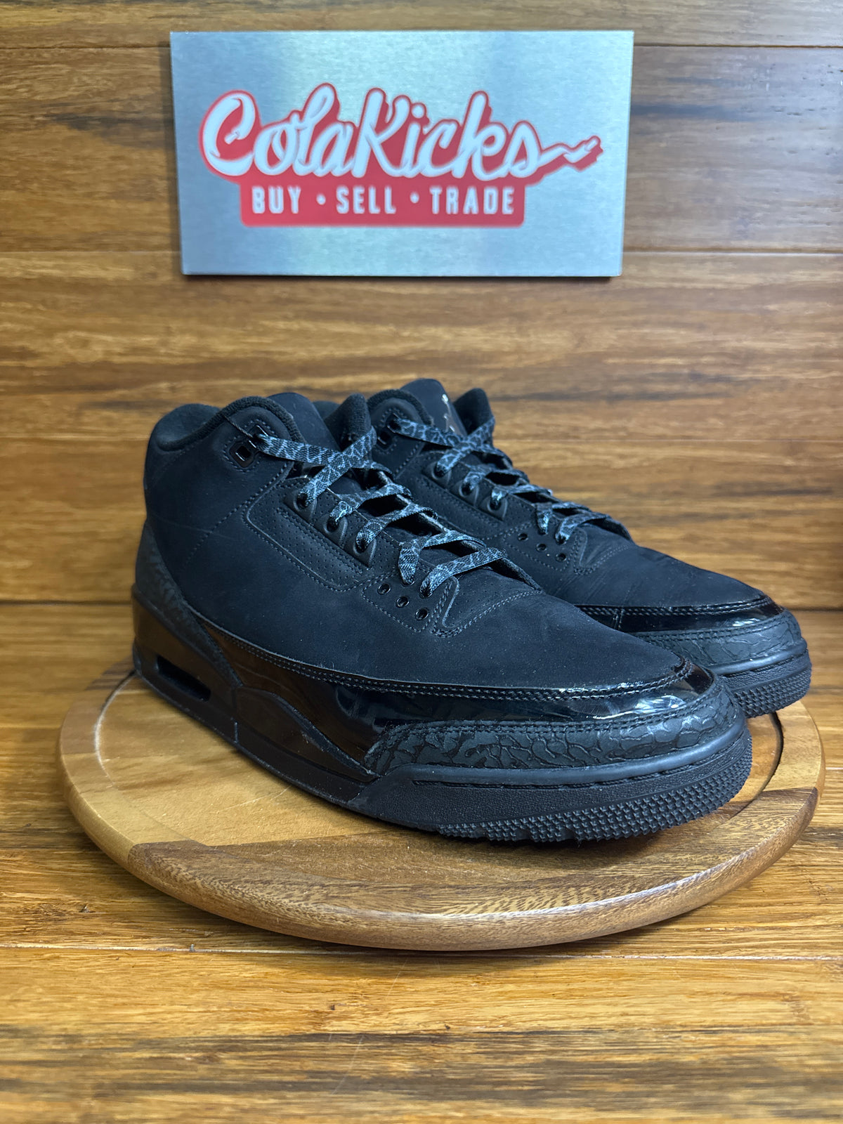 Jordan 3 Retro Black Cat (2025)