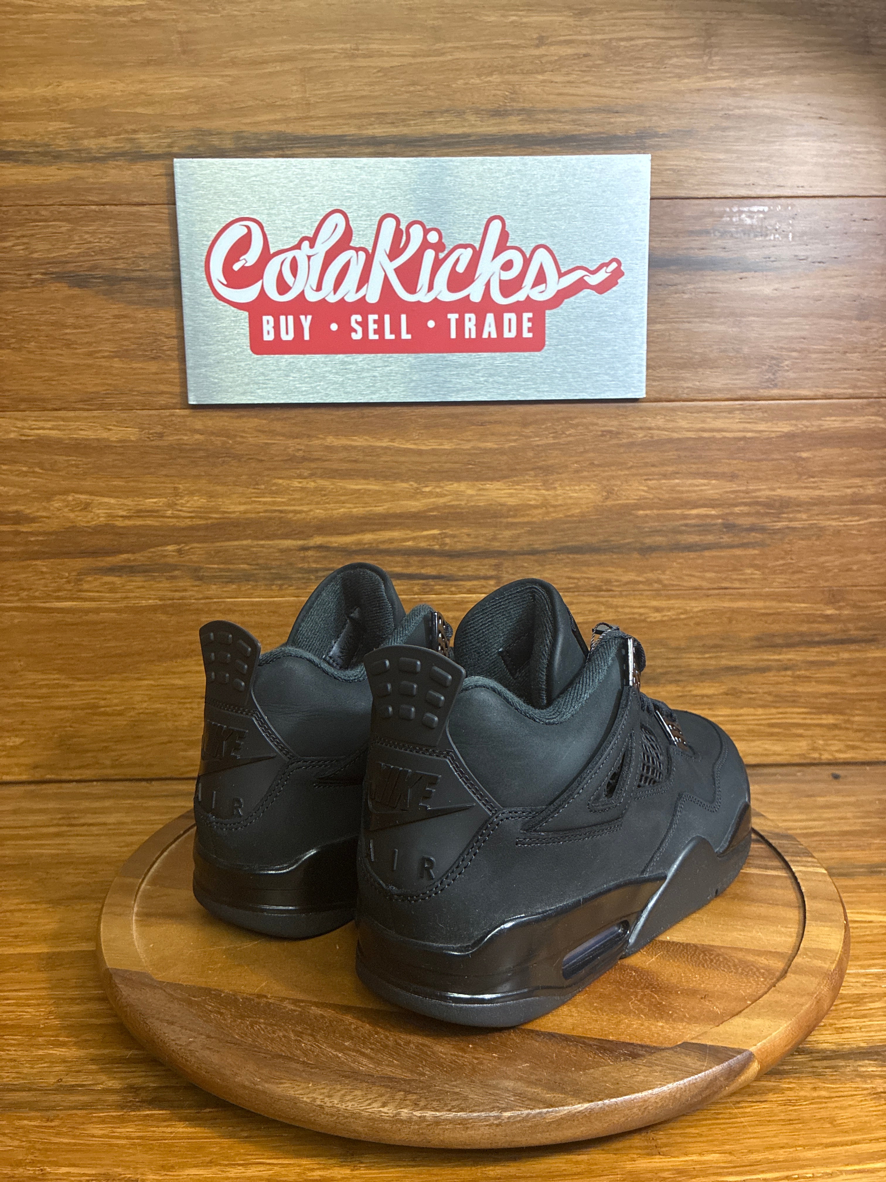 Jordan 4 Retro Black Cat (2025)