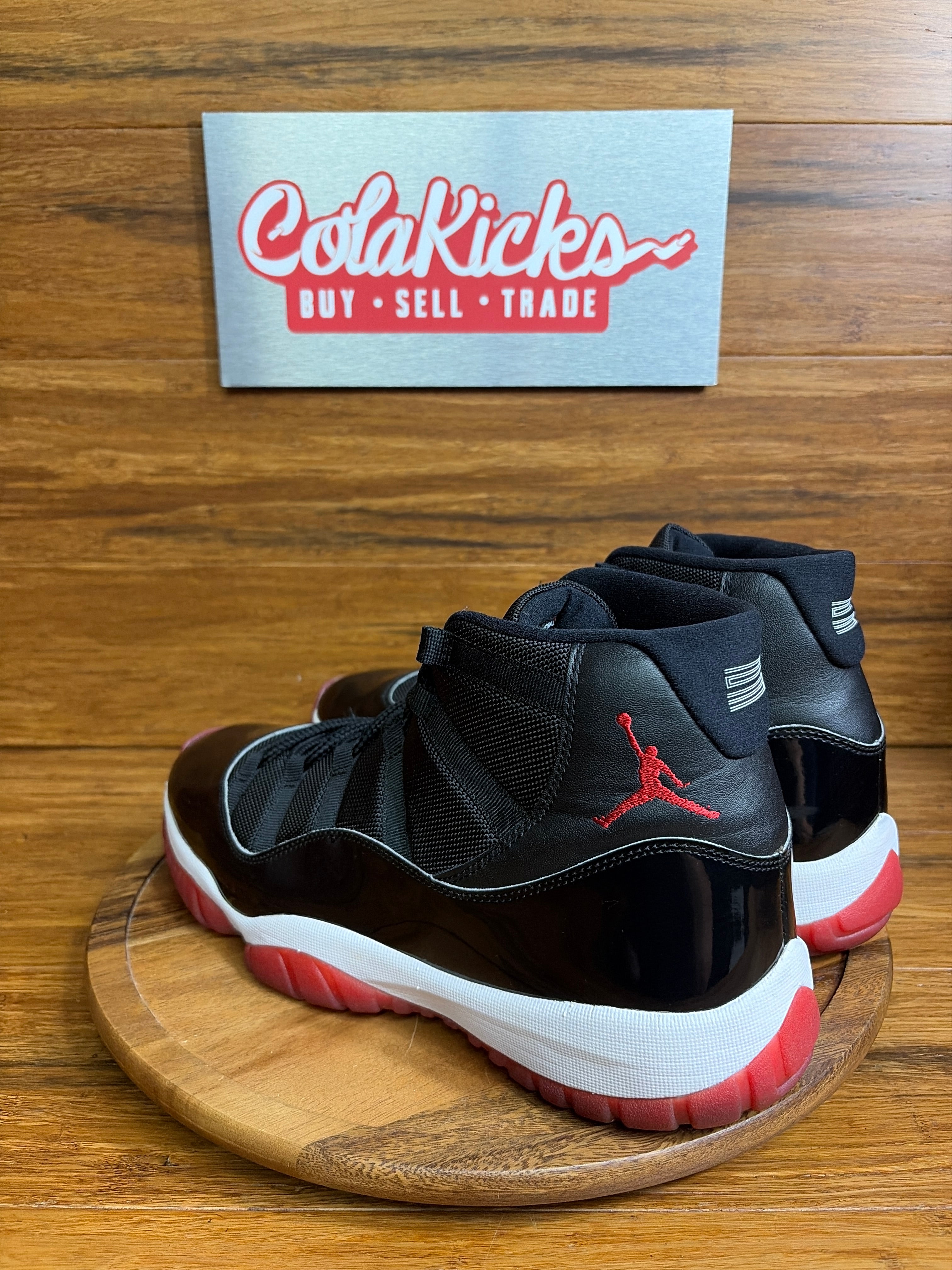 Jordan 11 Retro Playoffs Bred (2019)