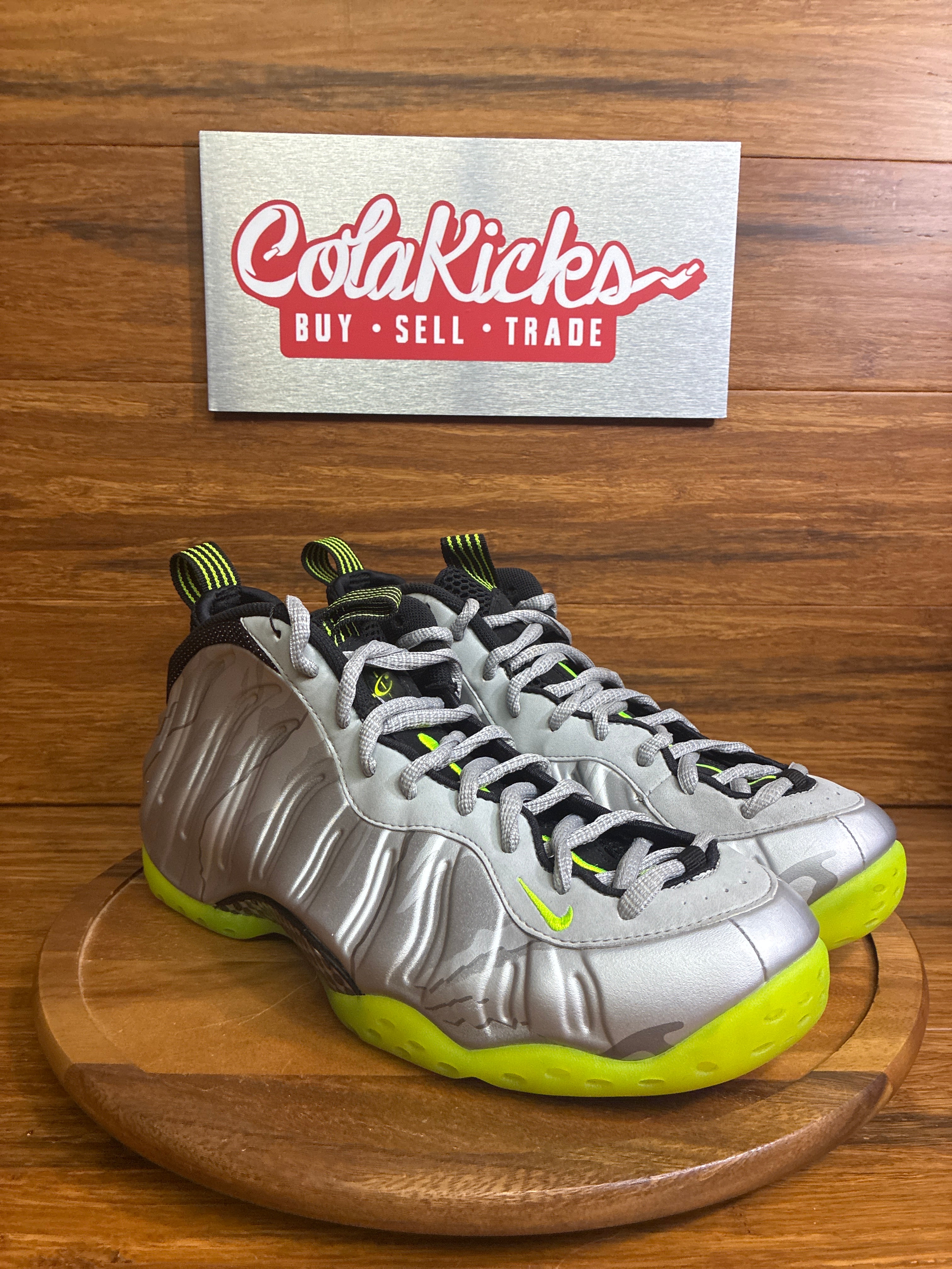 Nike Air Foamposite One Silver Volt Camo