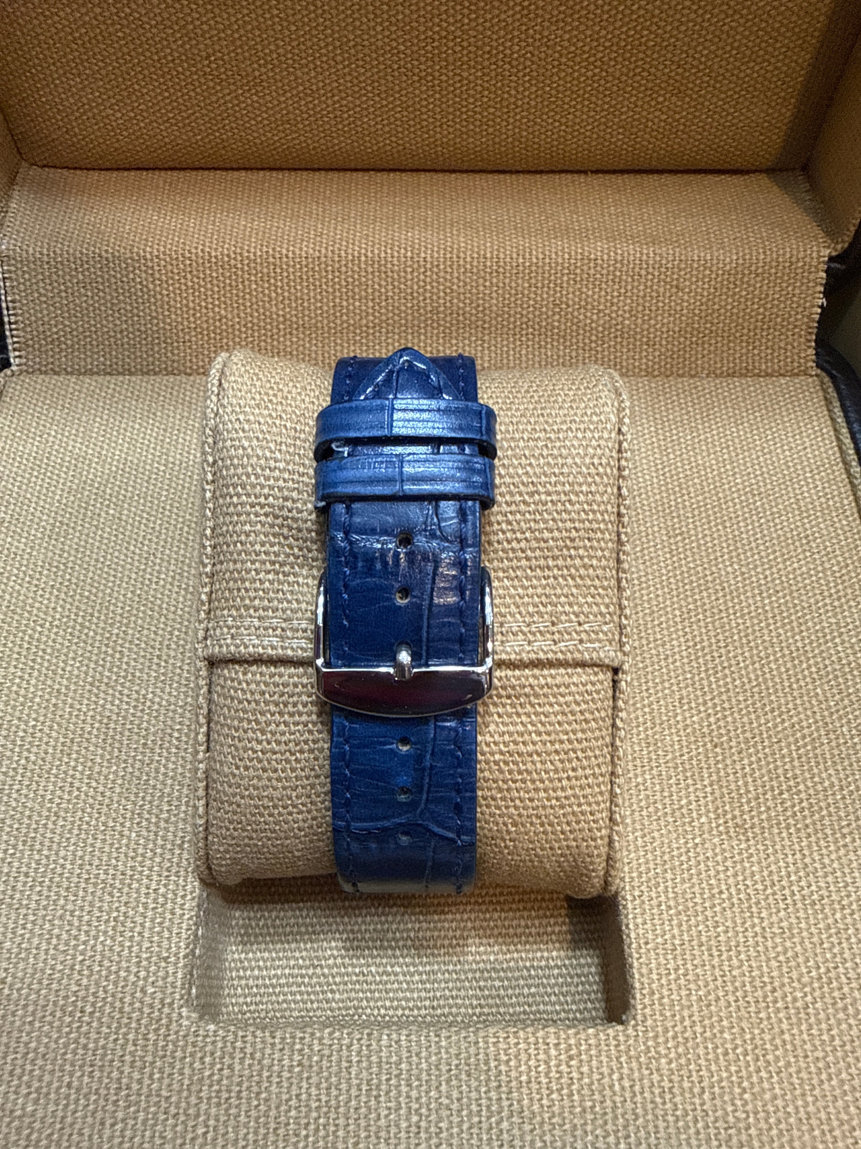 Fendi Selleria Diamond Mother Of Pearl Watch