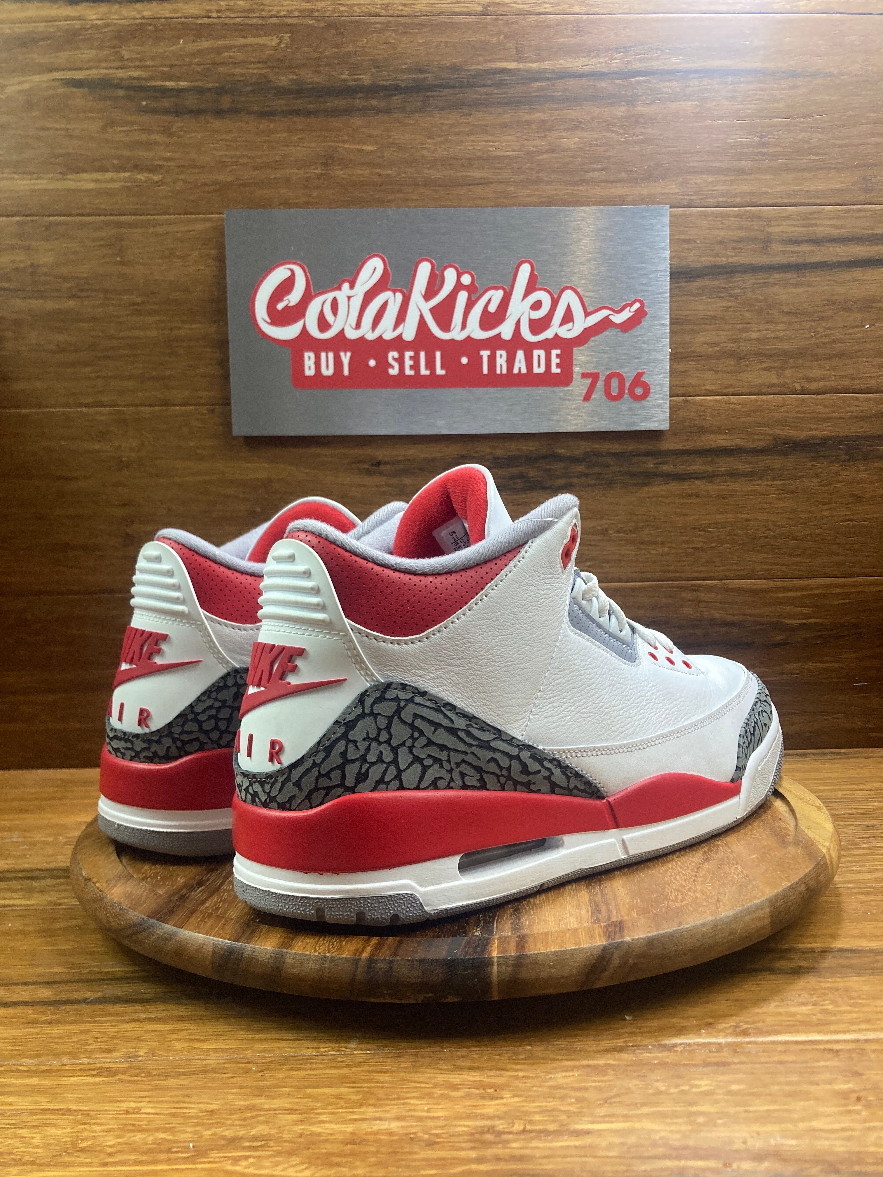 Jordan 3 Retro Fire Red (2022)