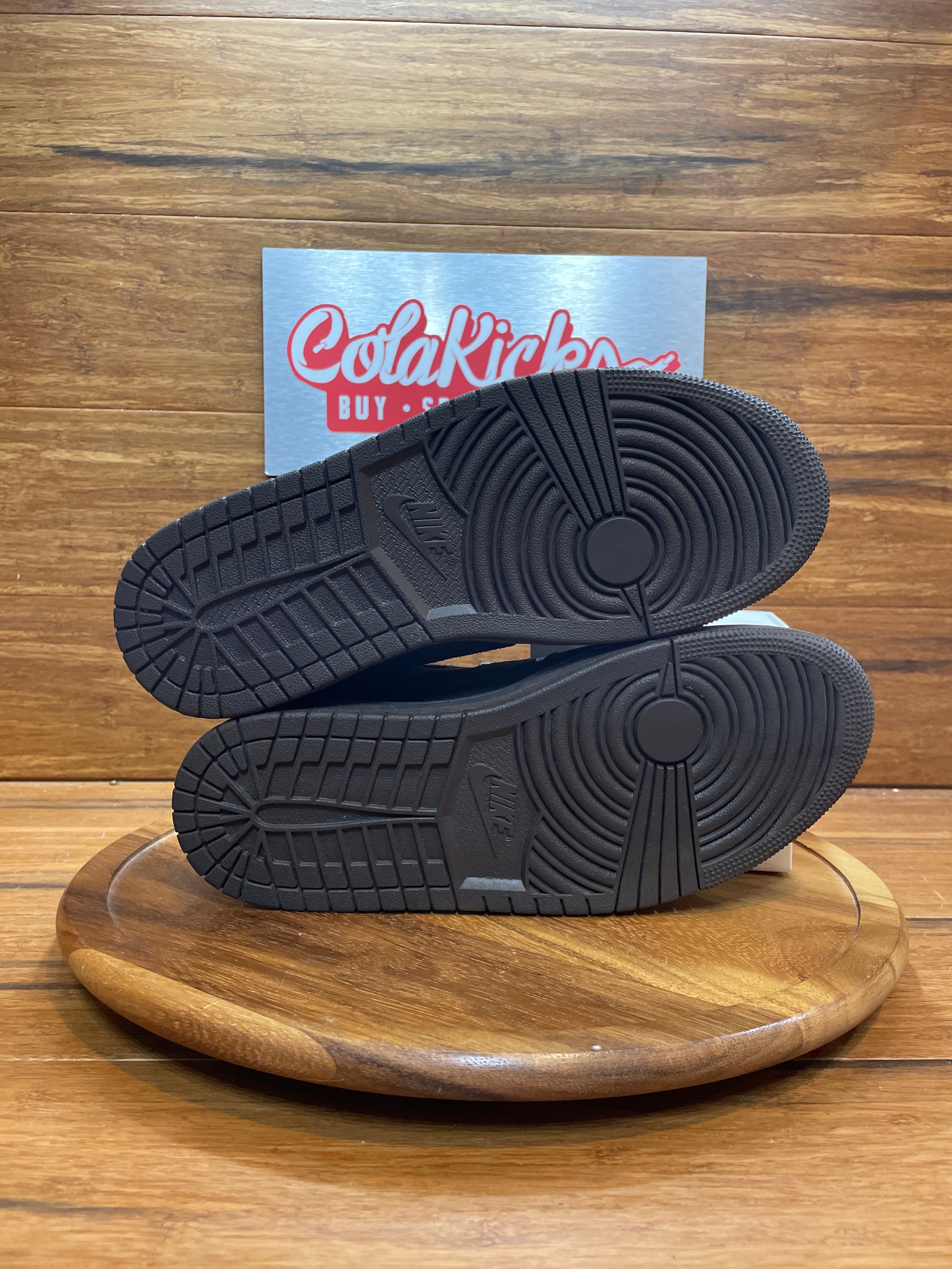 Jordan 1 Retro Low OG SP Travis Scott Velvet Brown (Missing Lid)