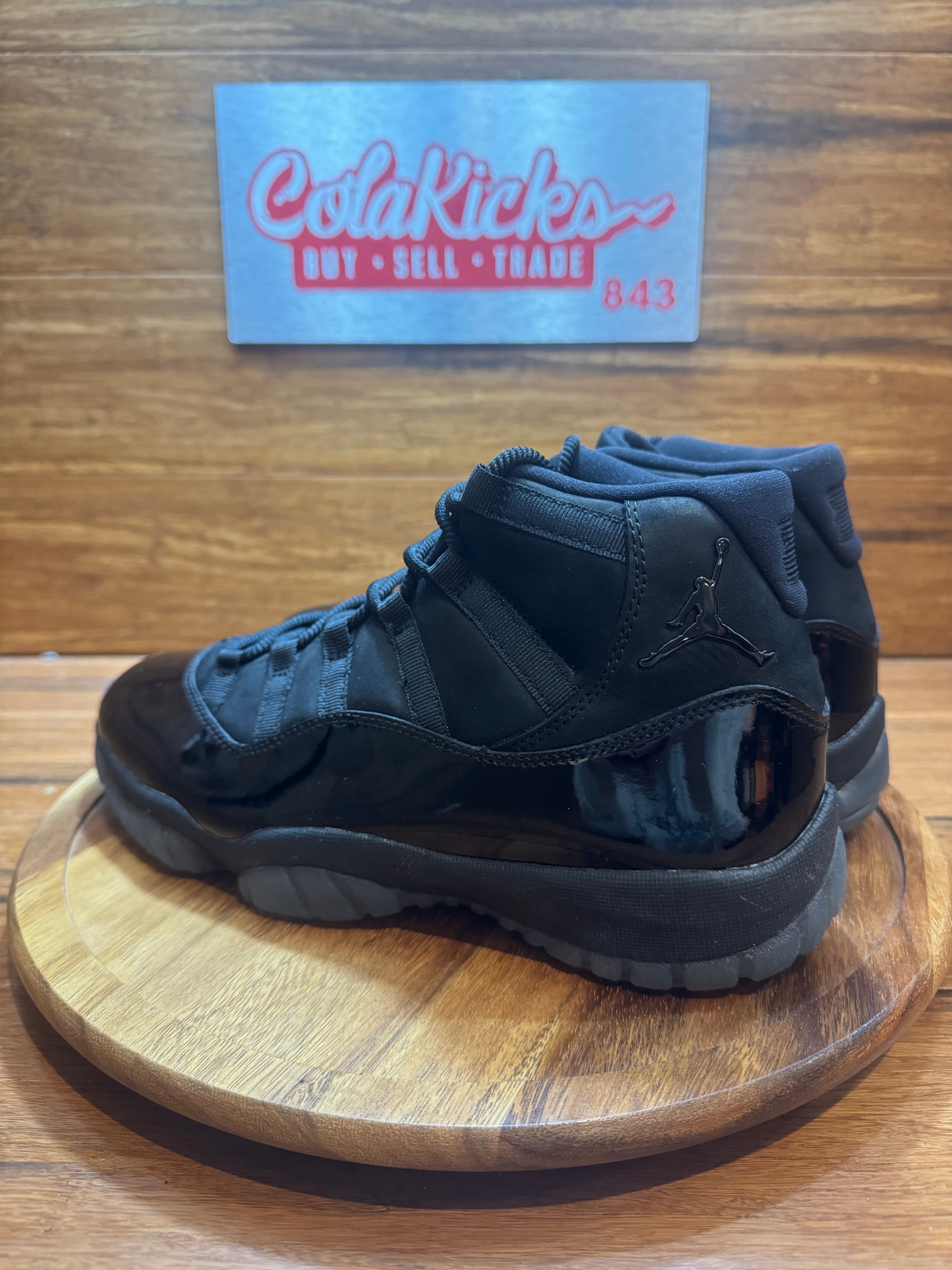 Jordan 11 Retro Cap and Gown