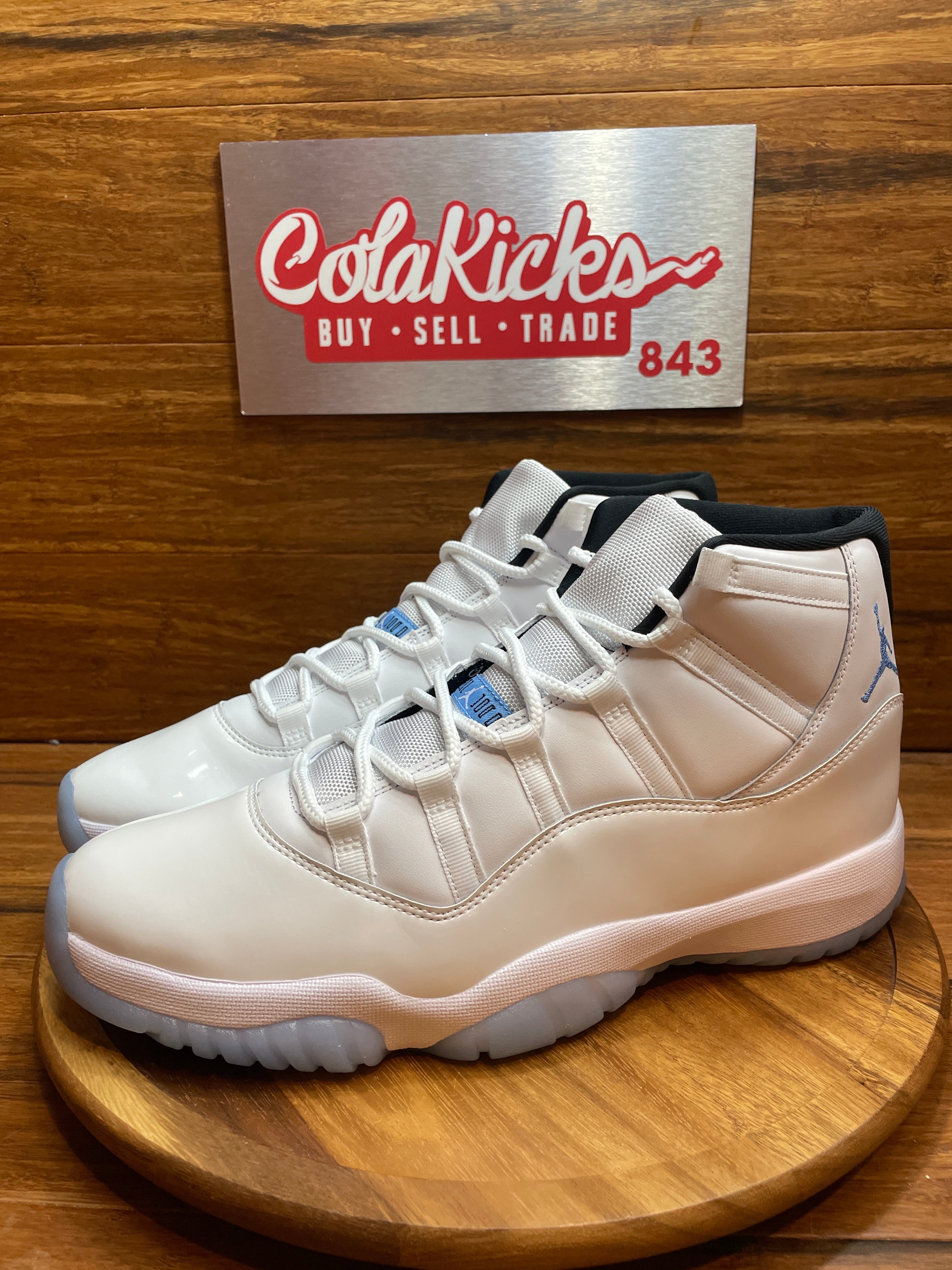 Jordan 11 Retro Legend Blue (2024)
