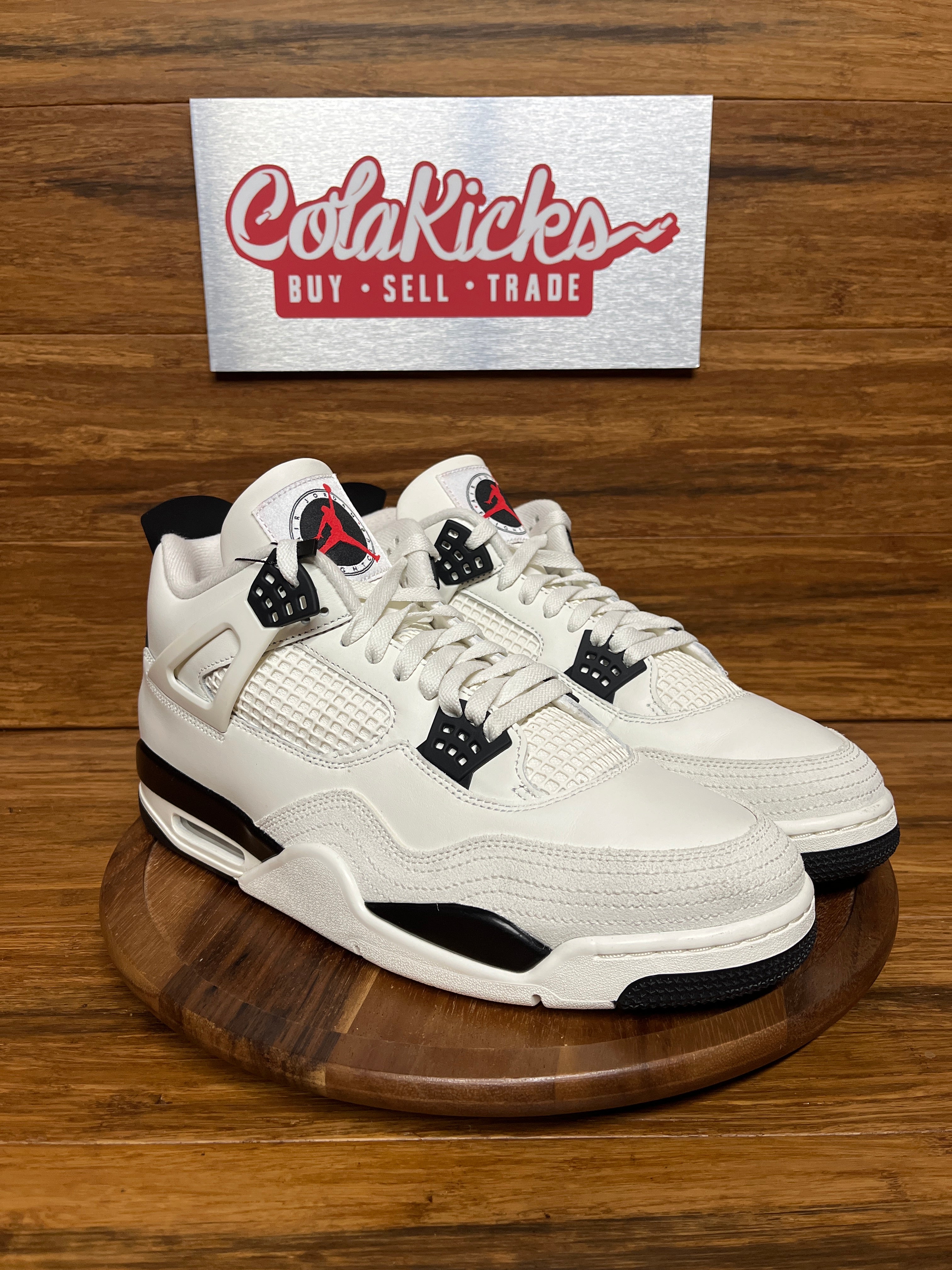 Jordan 4 Retro OG Flight Club