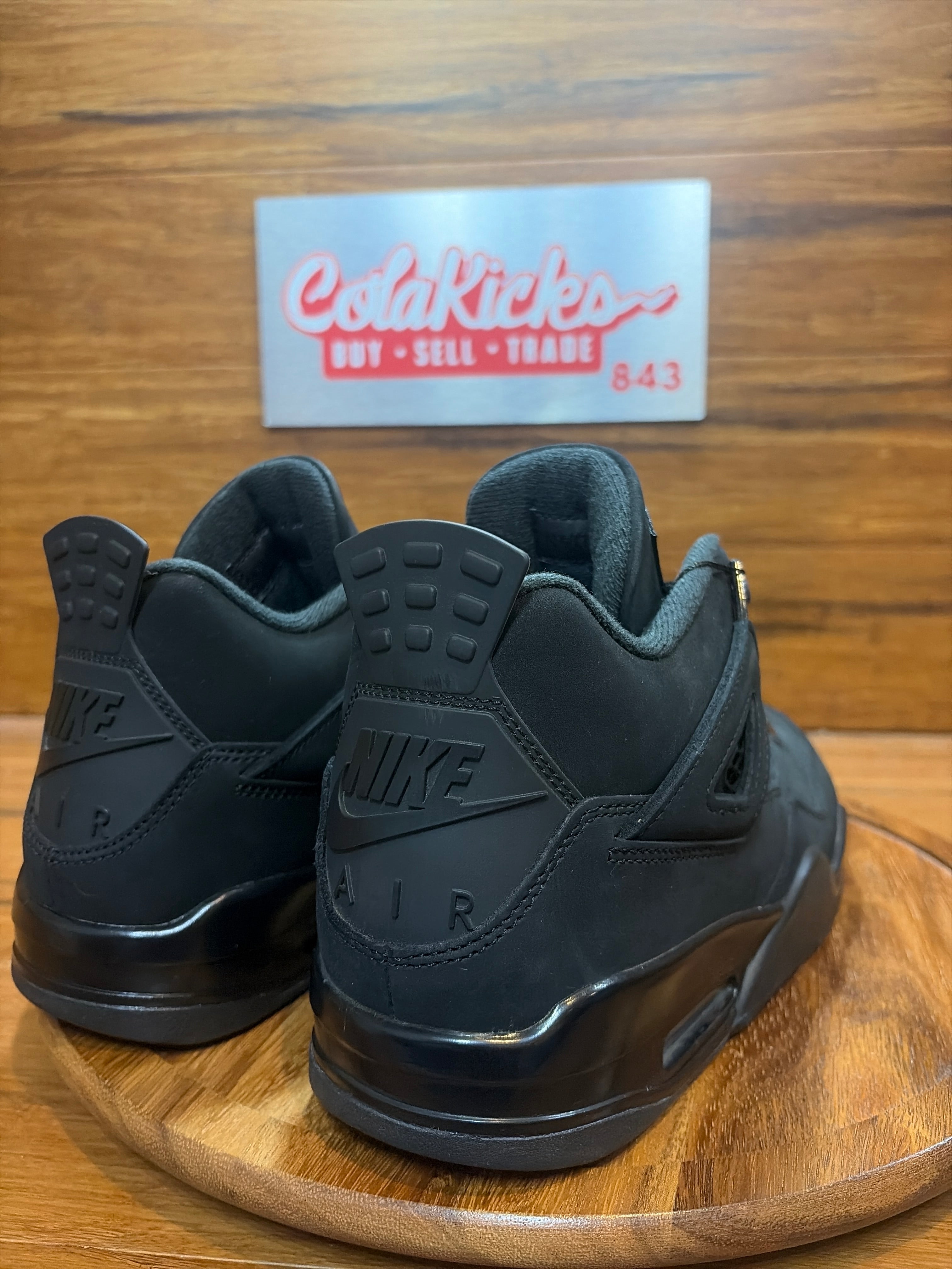 Jordan 4 Retro Black Cat (2025)