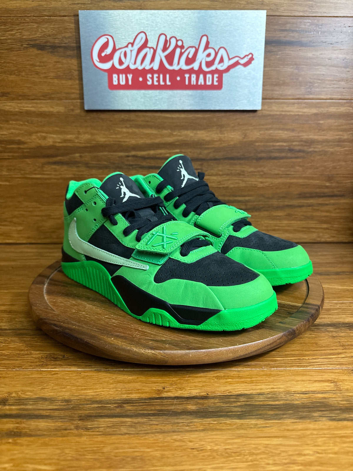 Jordan CJ1 T-Rexx Travis Scott Green Spark