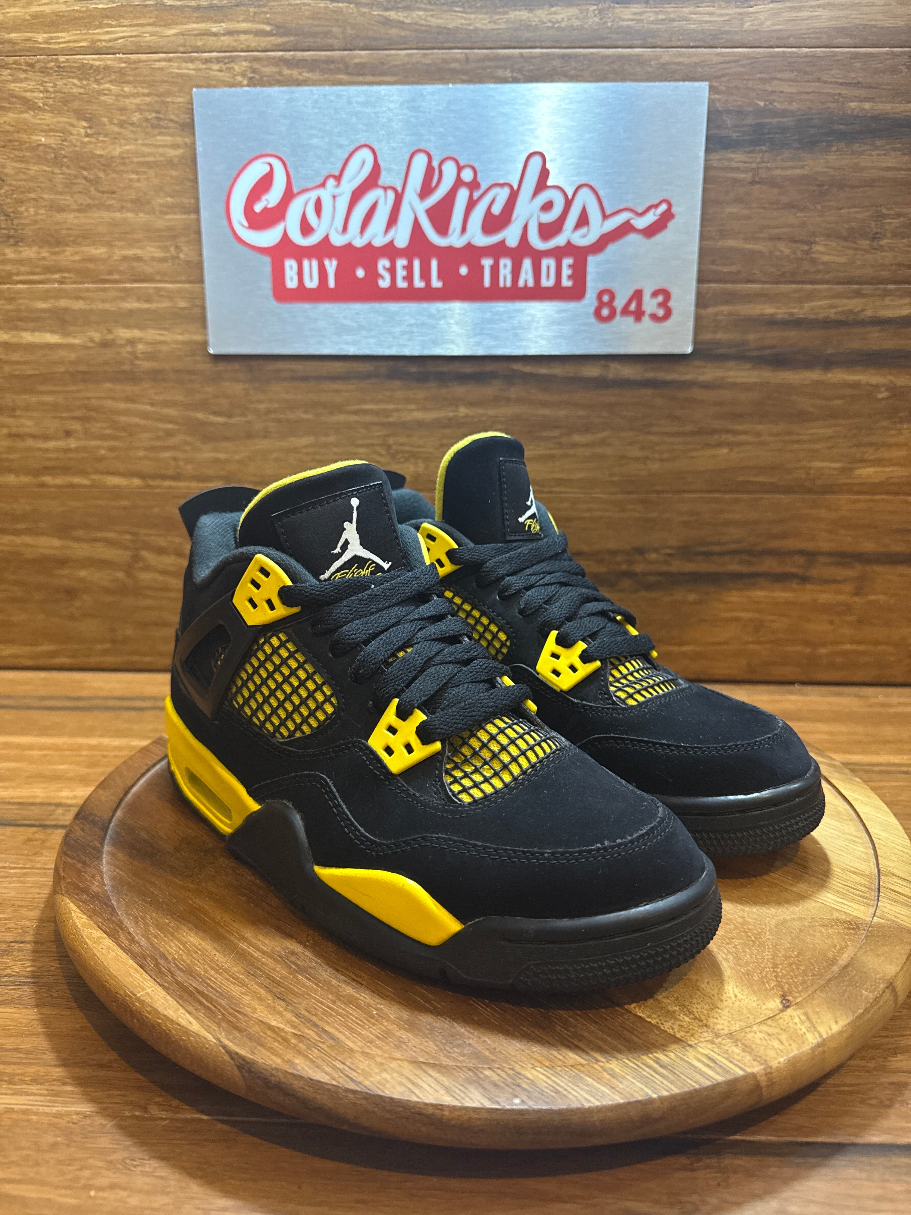 Jordan 4 Retro Thunder (GS)