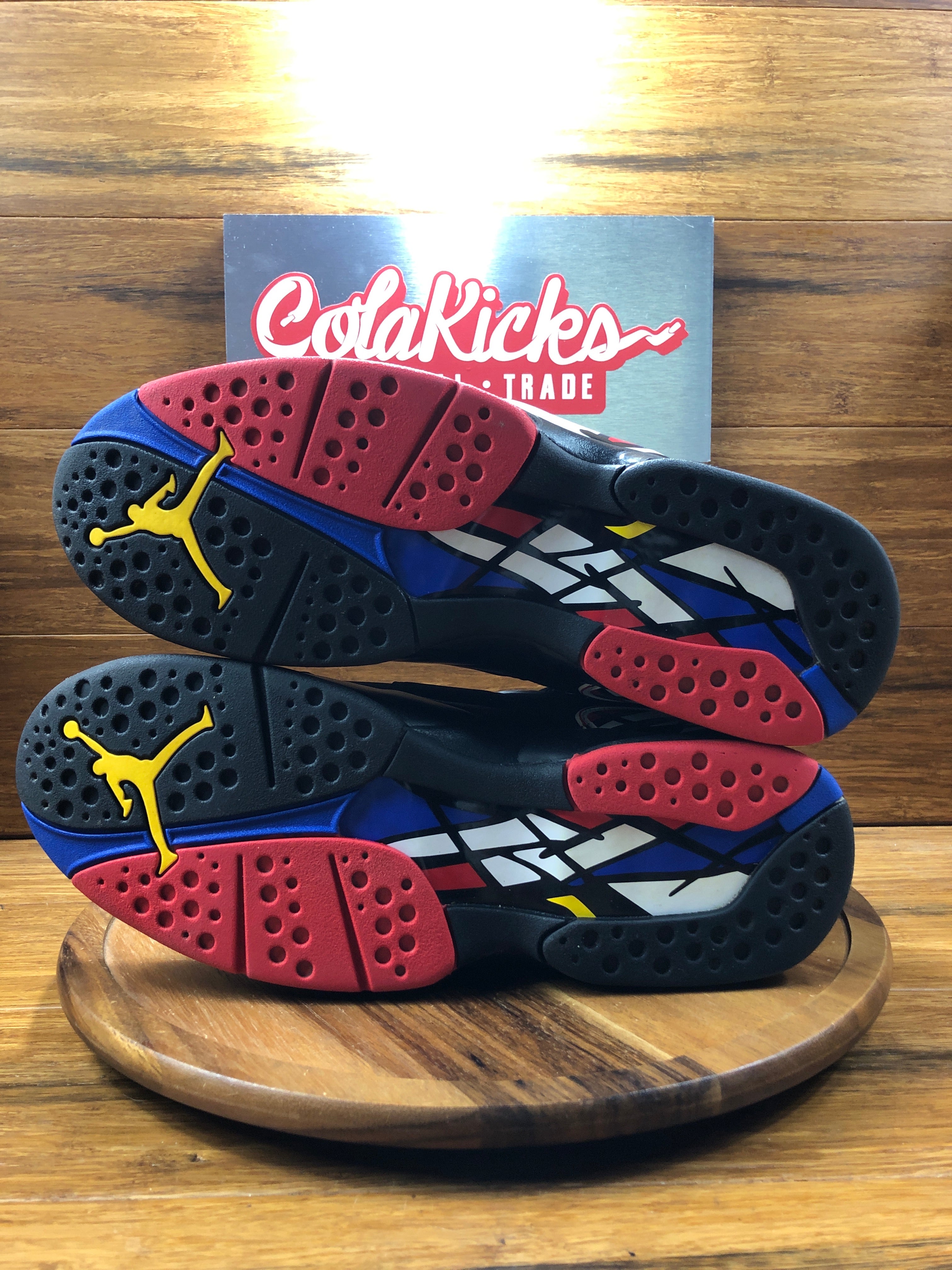 Jordan 8 Retro Playoffs (2023)