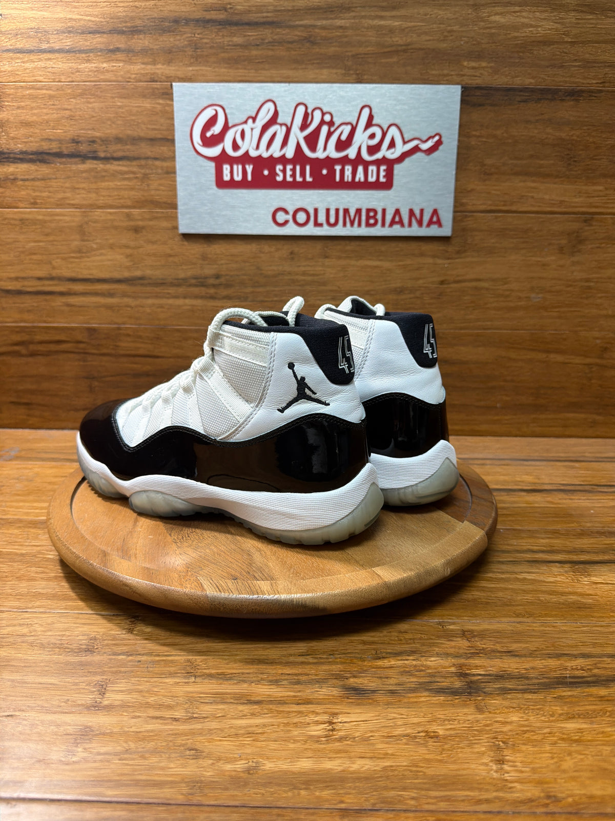 Jordan 11 Retro Concord (2018)
