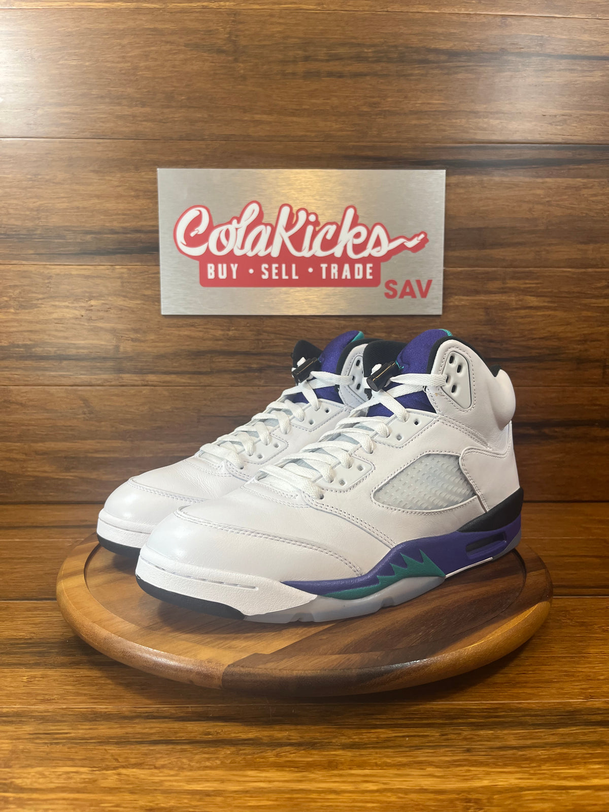 Jordan 5 Retro Grape (2025)