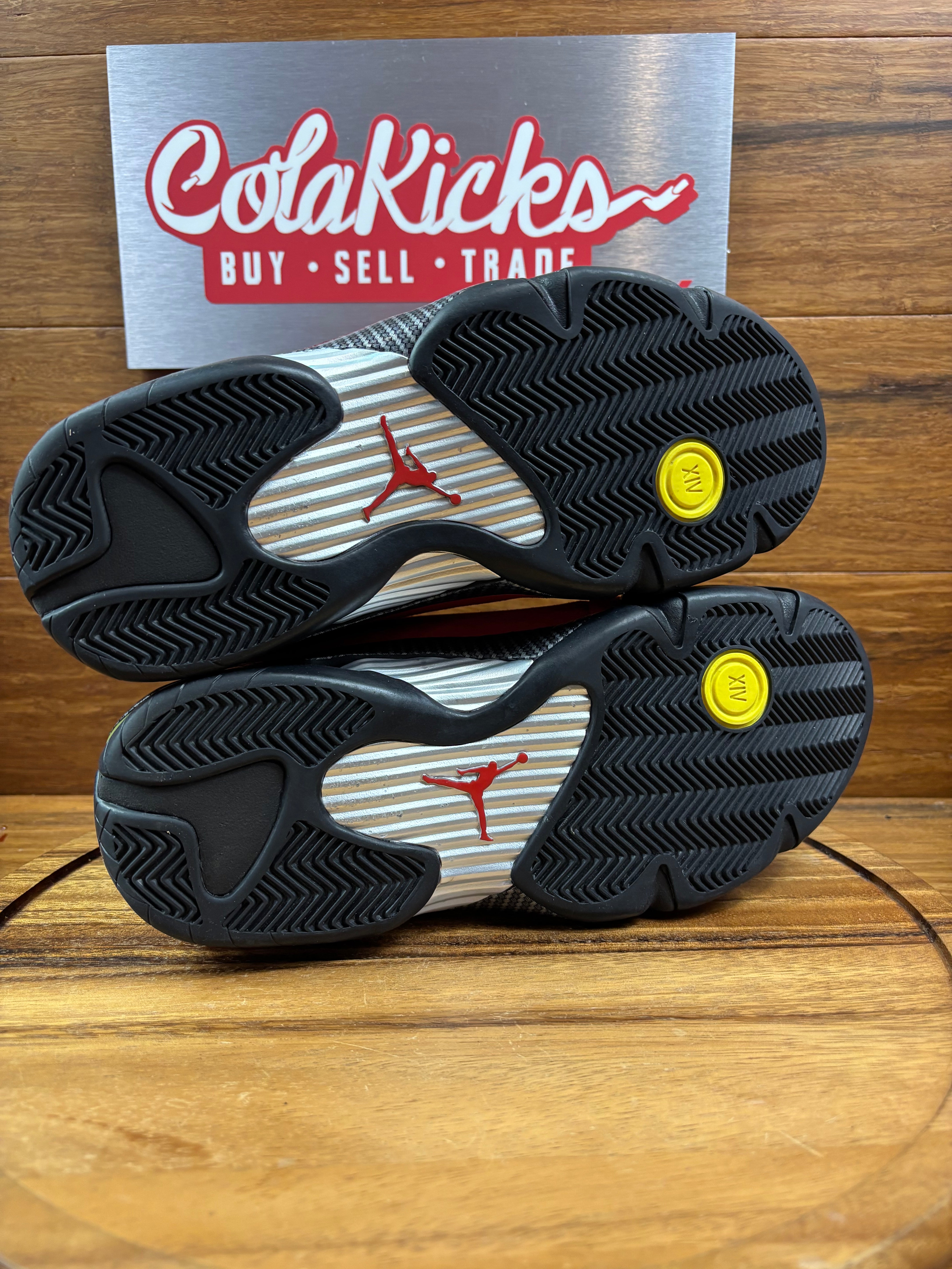 Jordan 14 Retro Ferrari (2025)