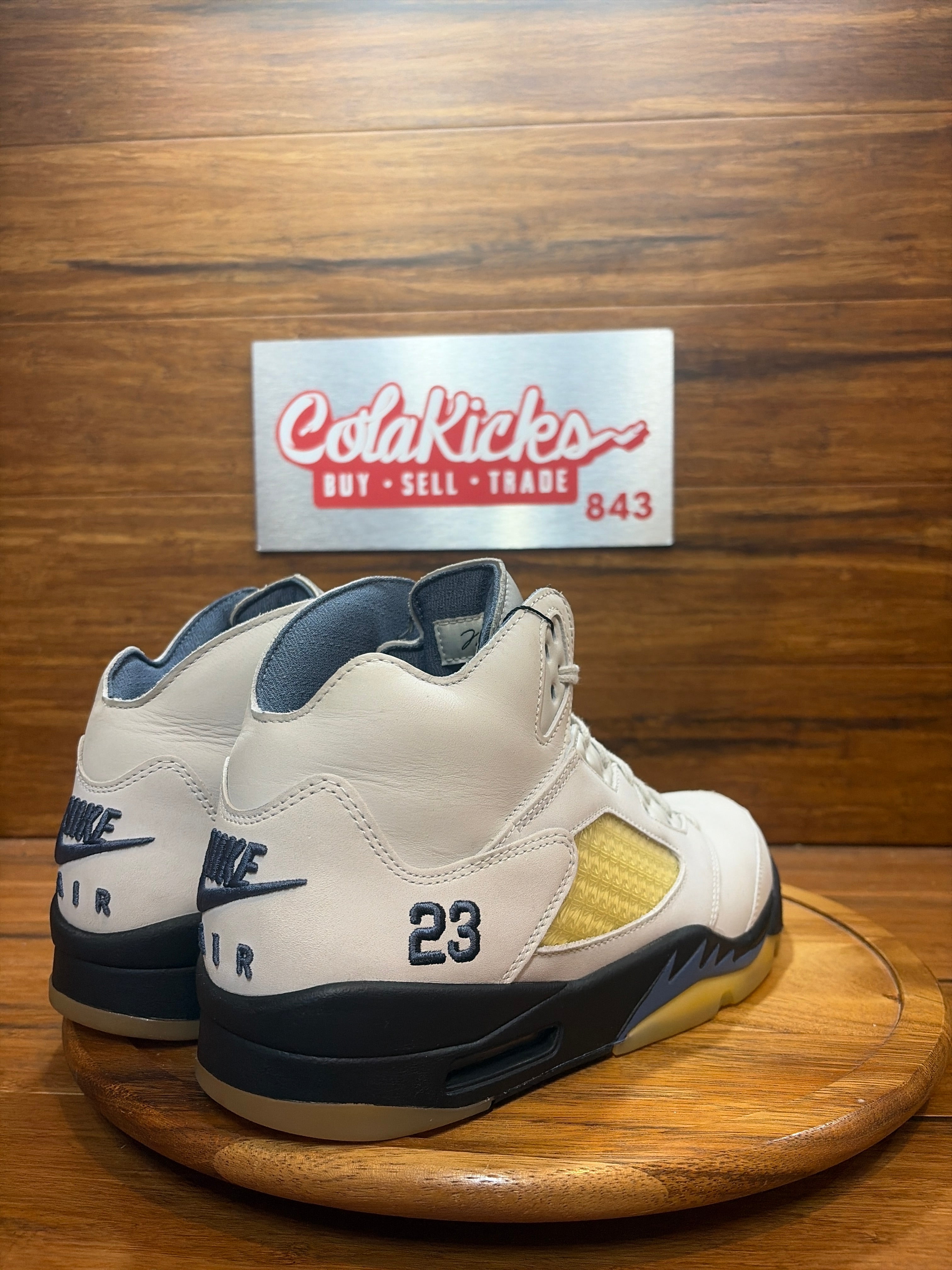 Jordan 5 Retro A Ma Maniére Dawn (Women's)