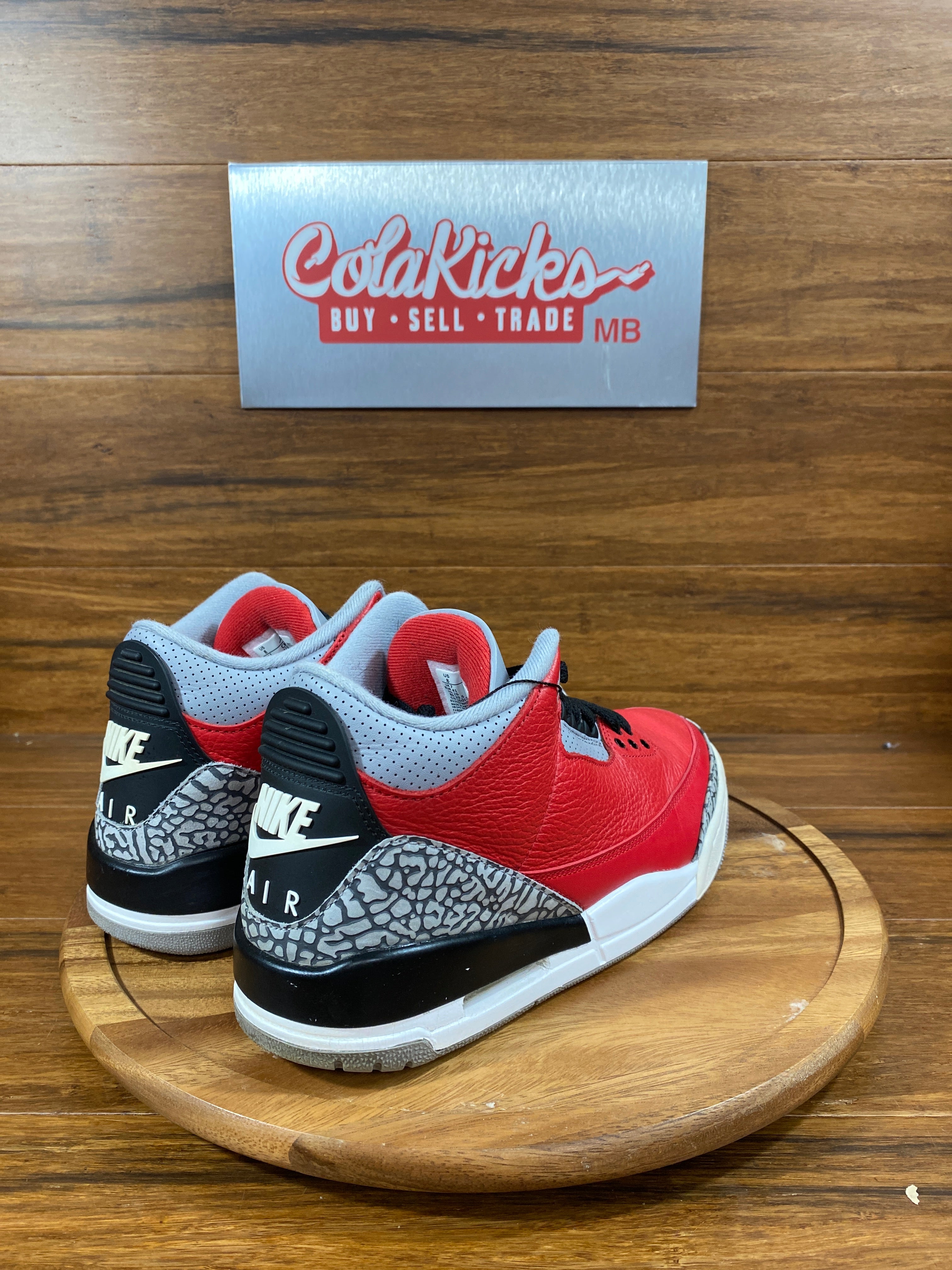 Jordan 3 Retro SE Unite