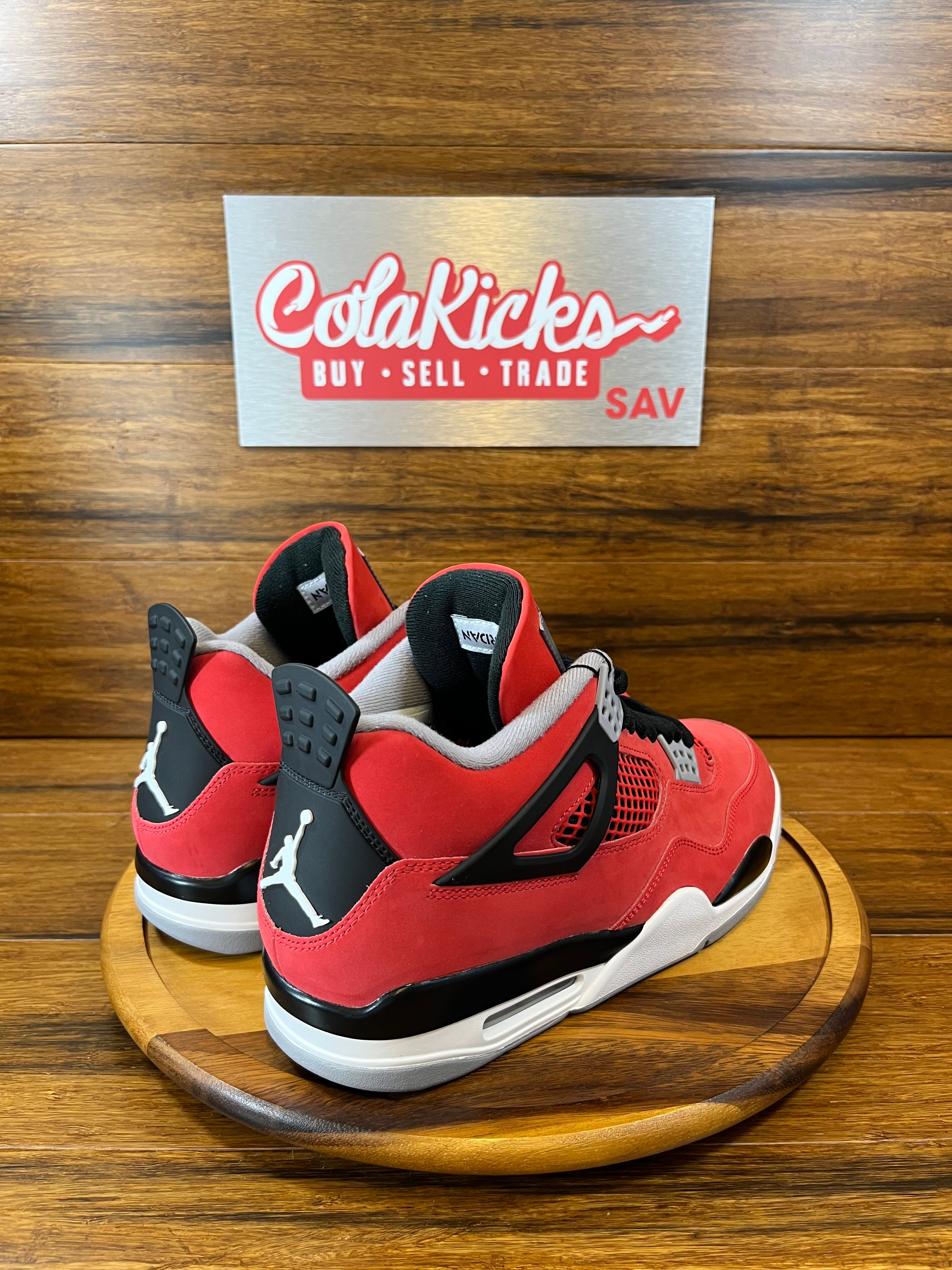 Jordan 4 Retro Toro Bravo (2026)