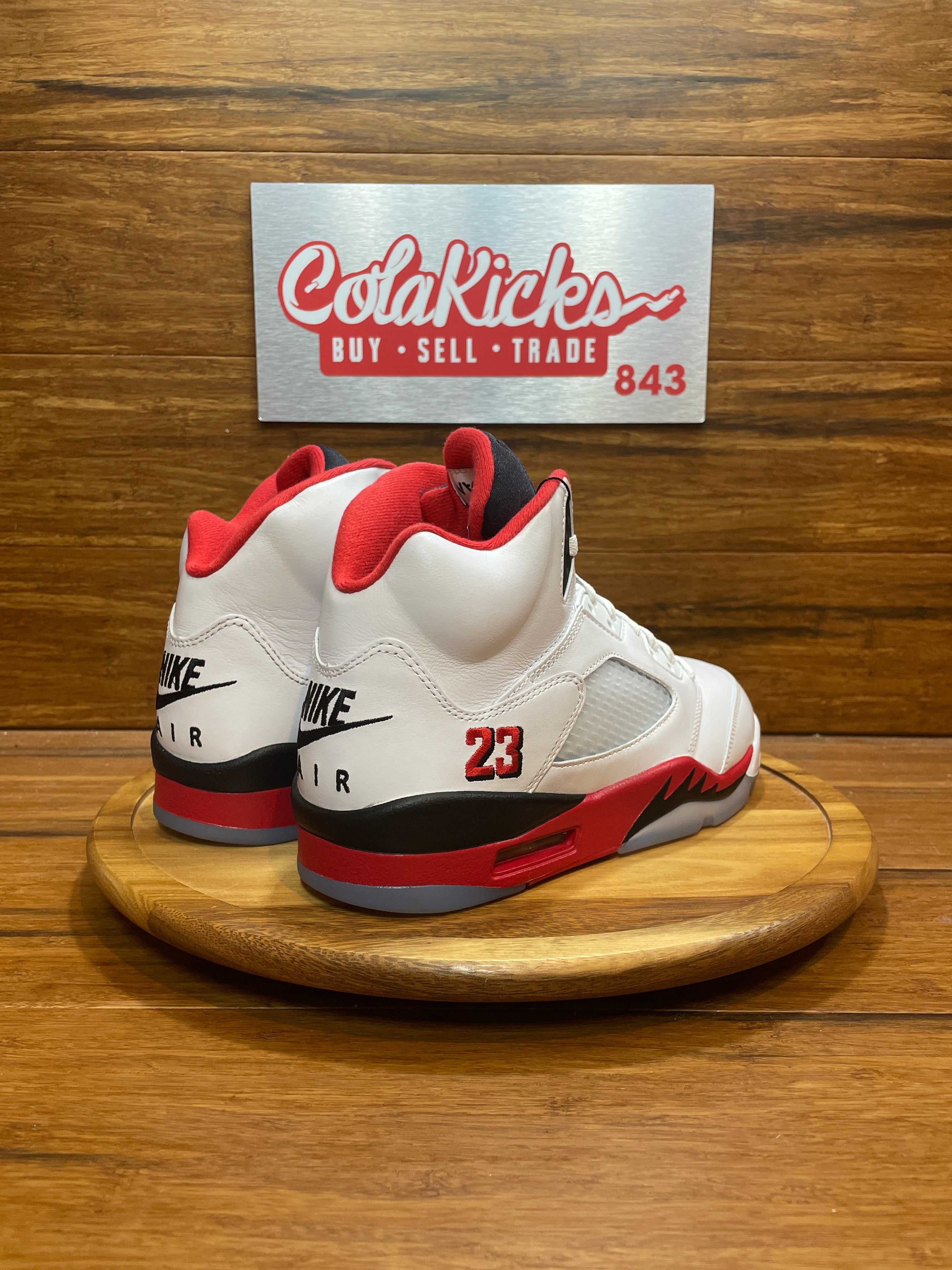 Jordan 5 Retro Fire Red Black Tongue (2025)