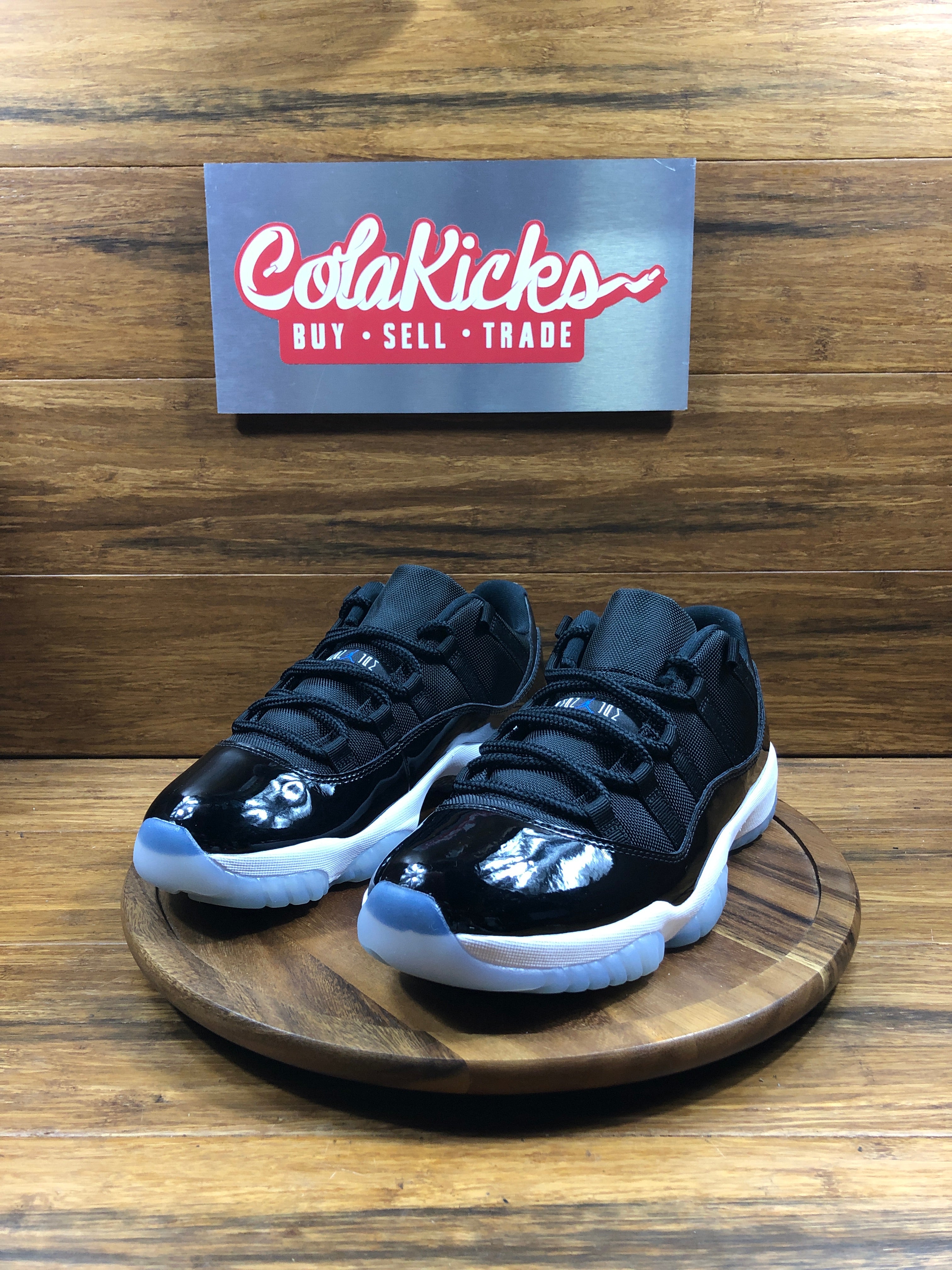 Jordan 11 Retro Low Space Jam