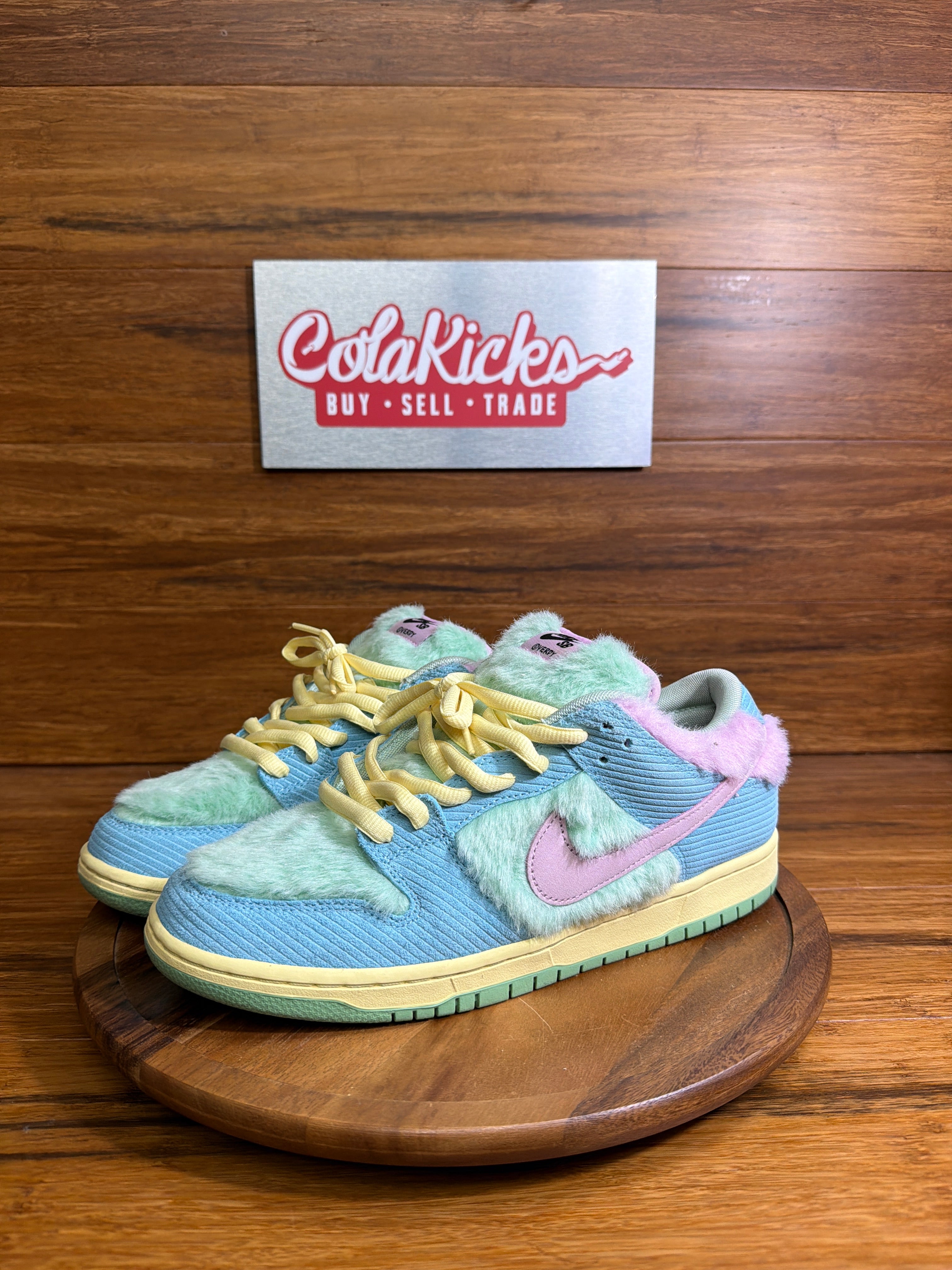 Nike SB Dunk Low Verdy Visty