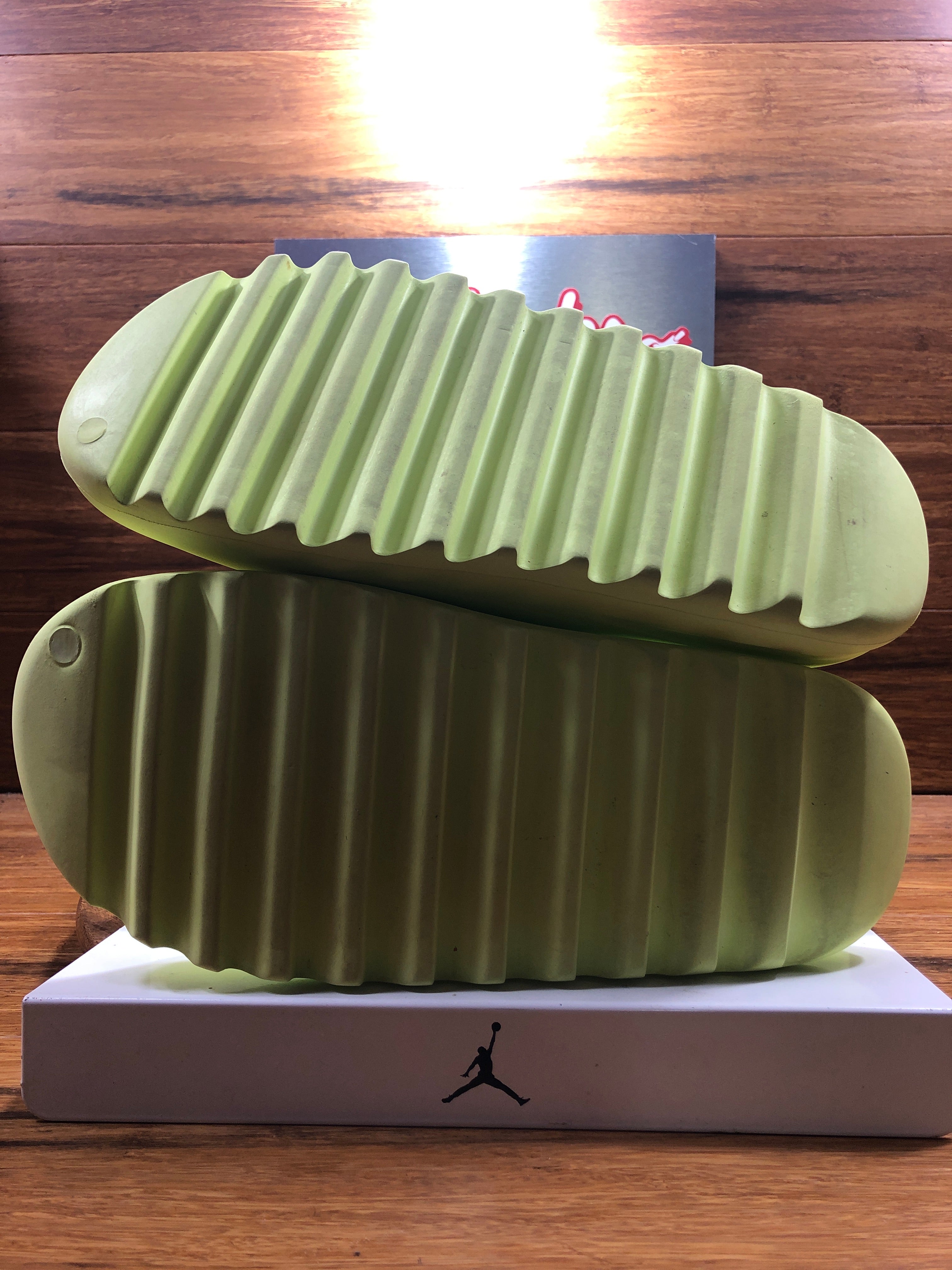 adidas Yeezy Slide Glow Green