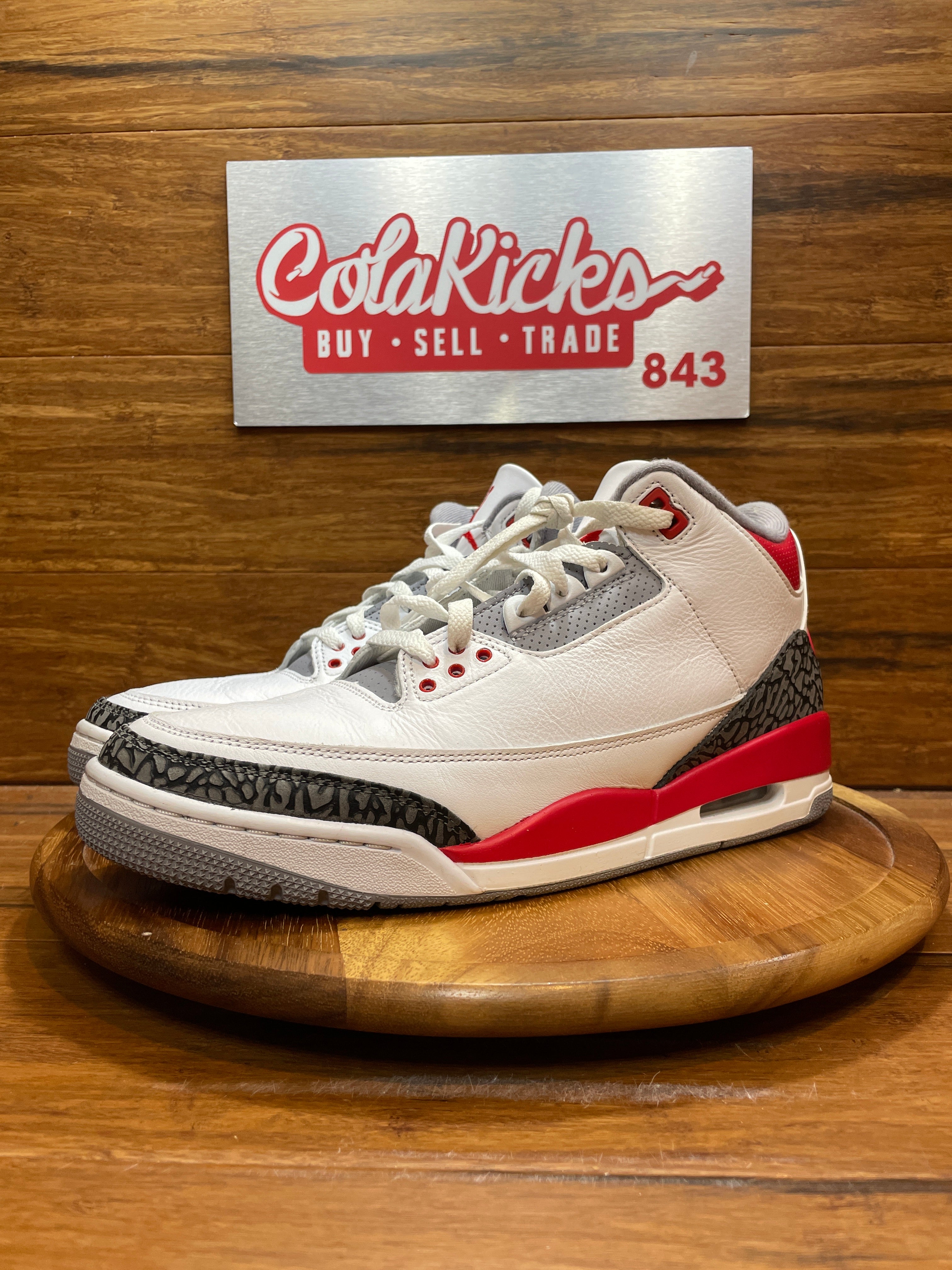 Jordan 3 Retro Fire Red (2022)